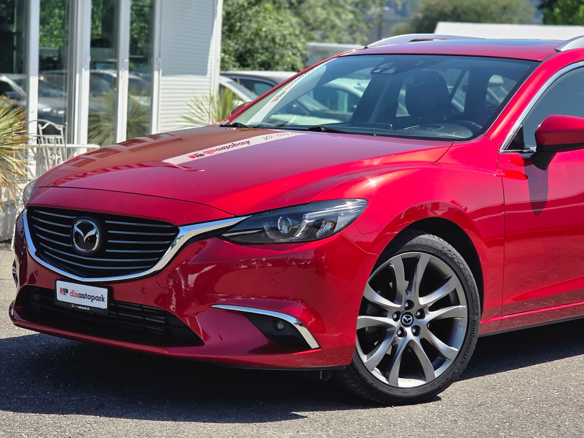 MAZDA 6 SW 2.2 D Revolution AWD Automatic Skyactive-D * CH-Fahrzeug *-showroom-element-2