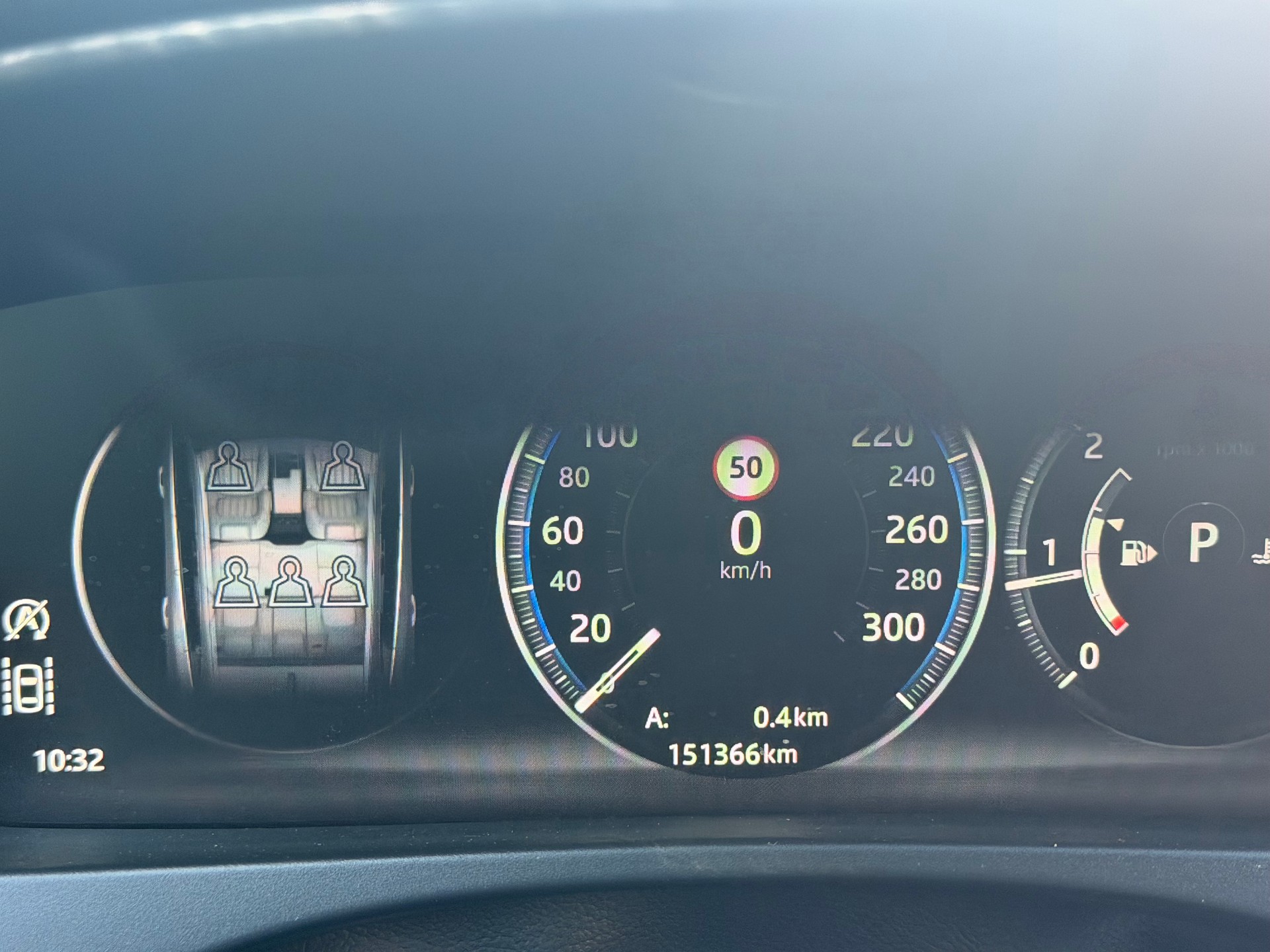 JAGUAR F-Pace 25d Portfolio AWD Automatik-image-9