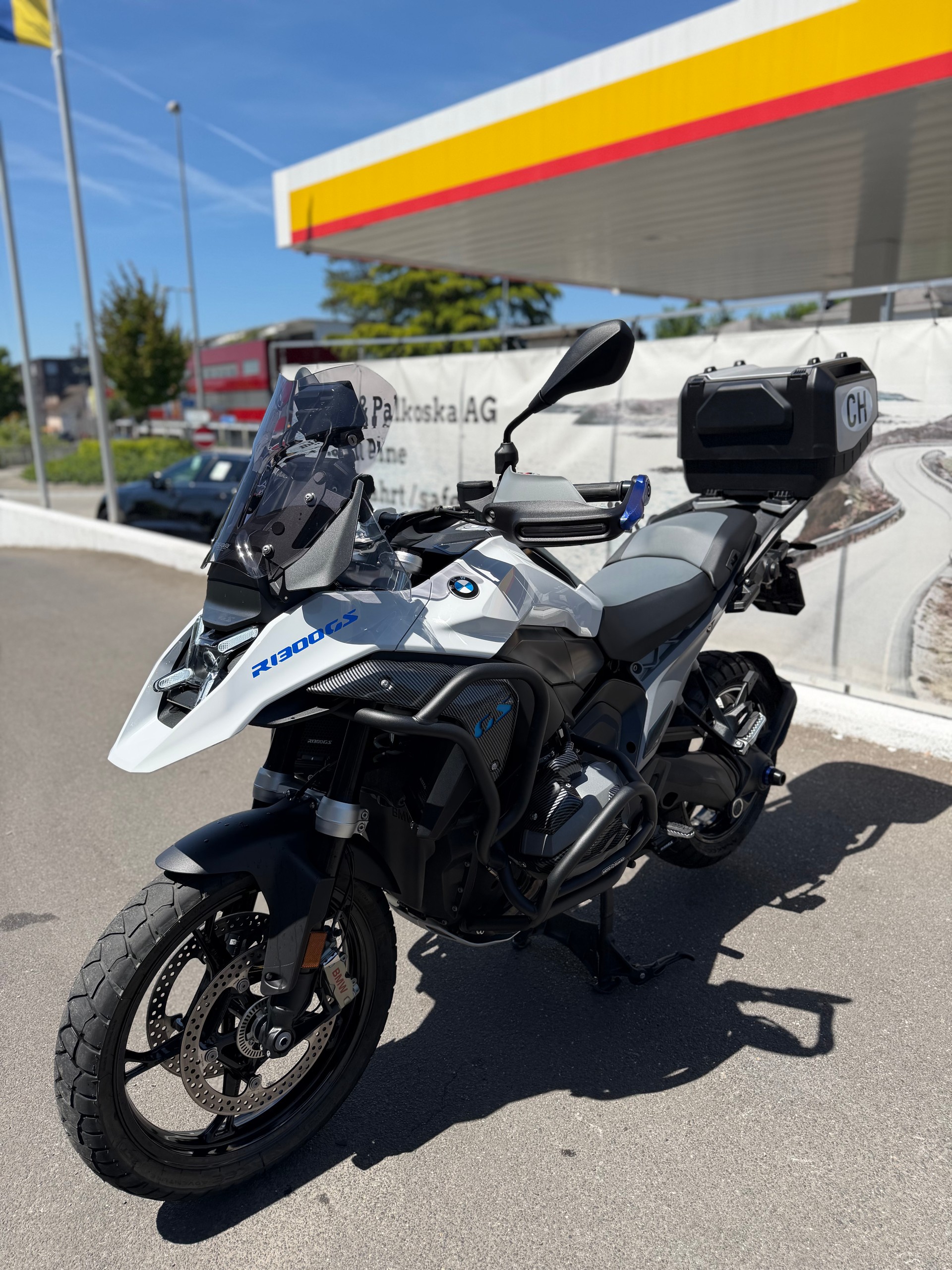 BMW R 1300 GS-image-1