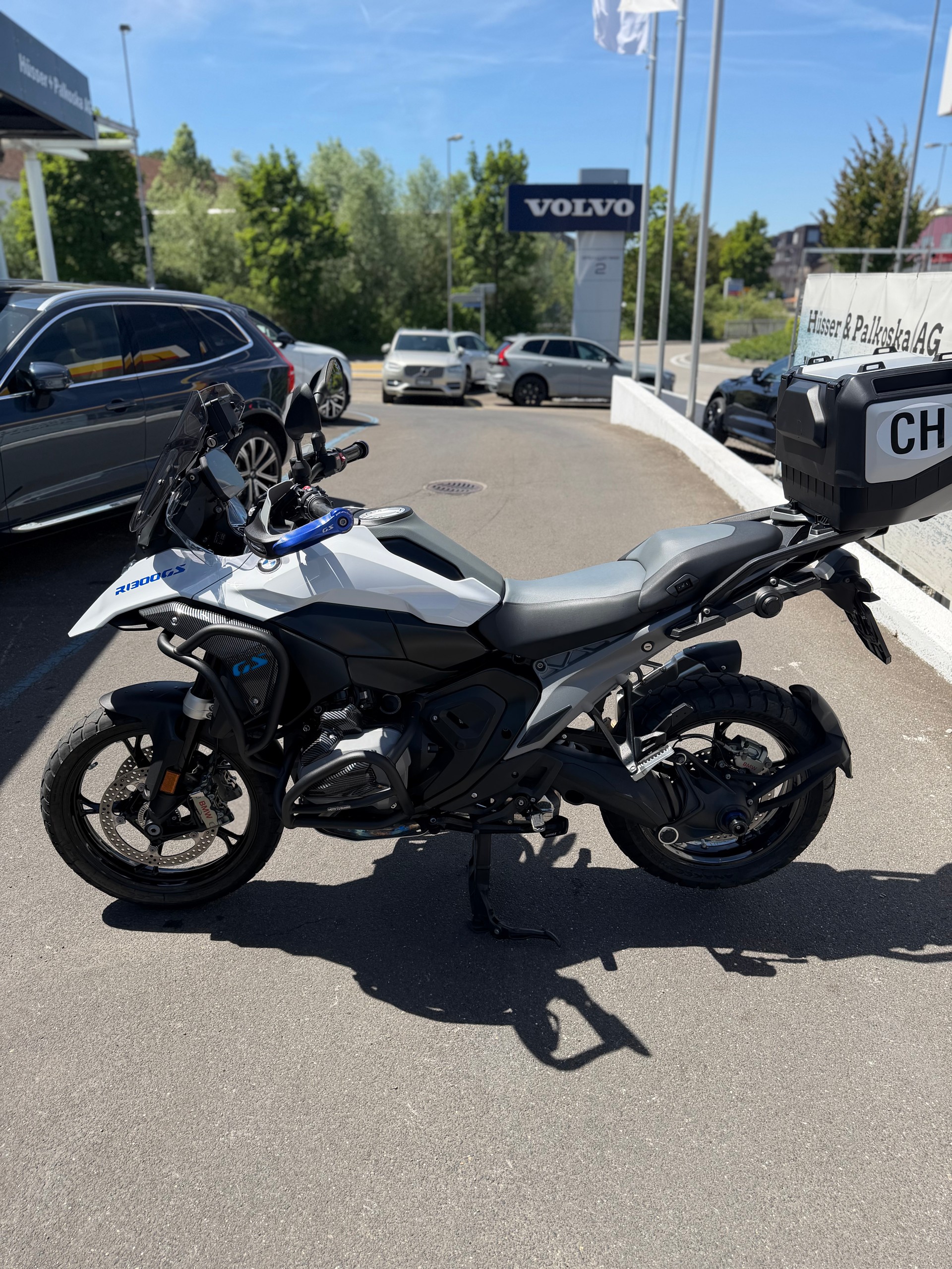 BMW R 1300 GS-image-4