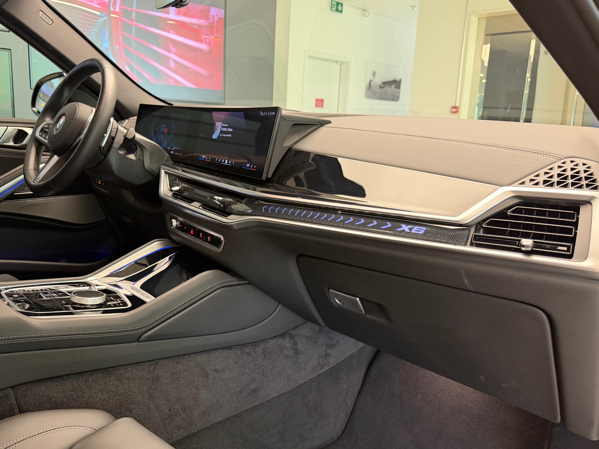 BMW X6 xDrive 48V 30d M Sport Steptronic-image-9