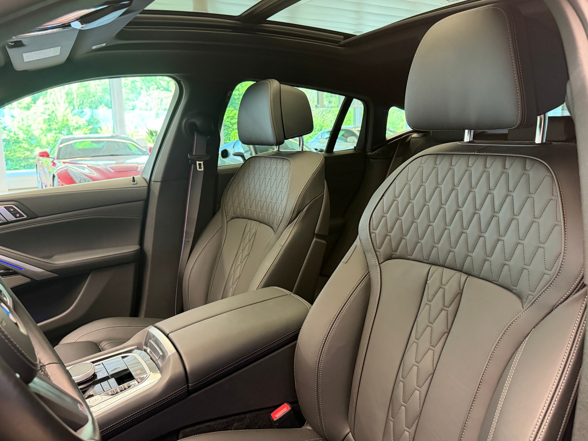 BMW X6 xDrive 48V 30d M Sport Steptronic-image-8