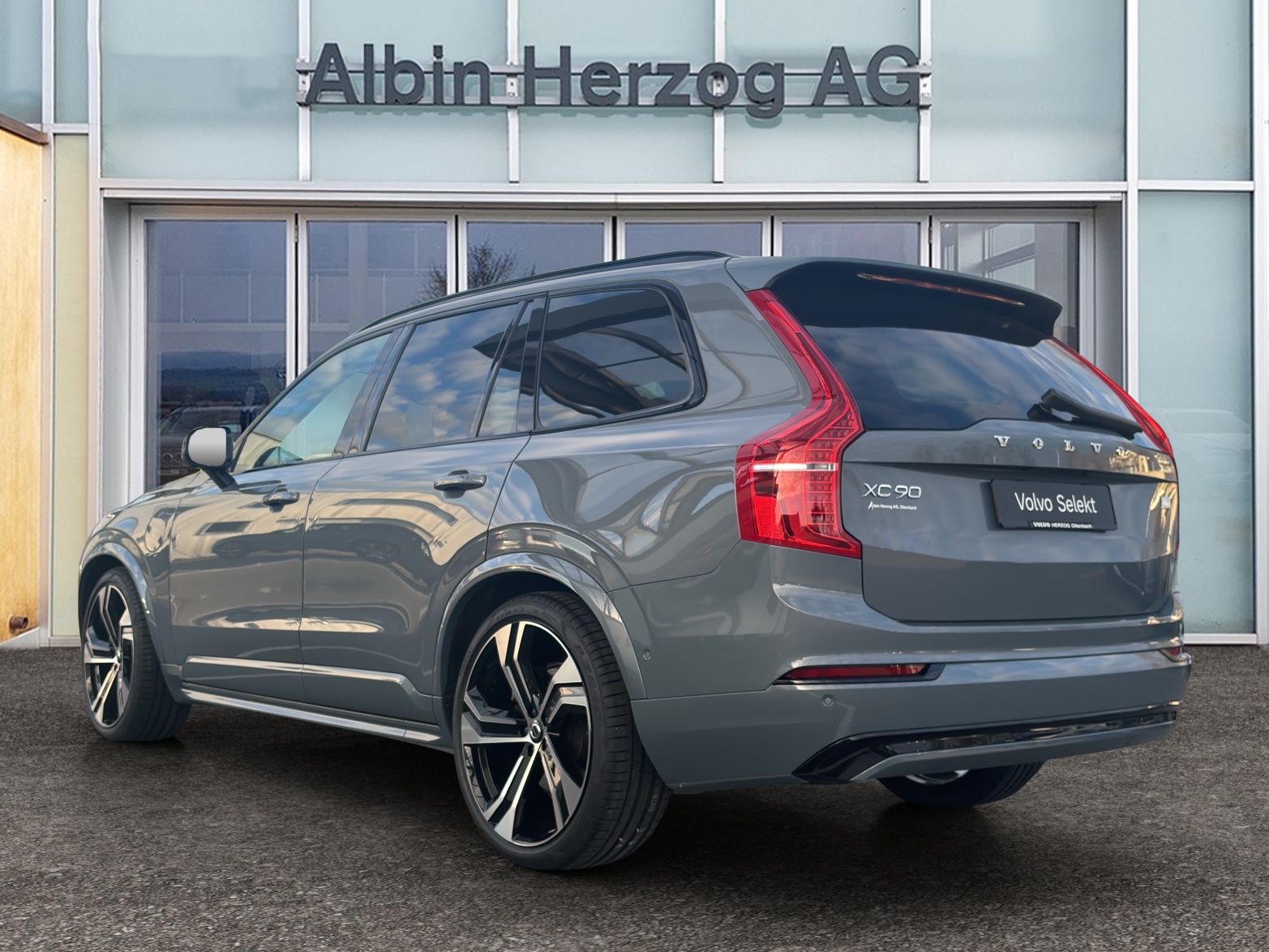 VOLVO XC90 2.0 T8 TE Ultimate Dark 7P. eAWD-showroom-element-2