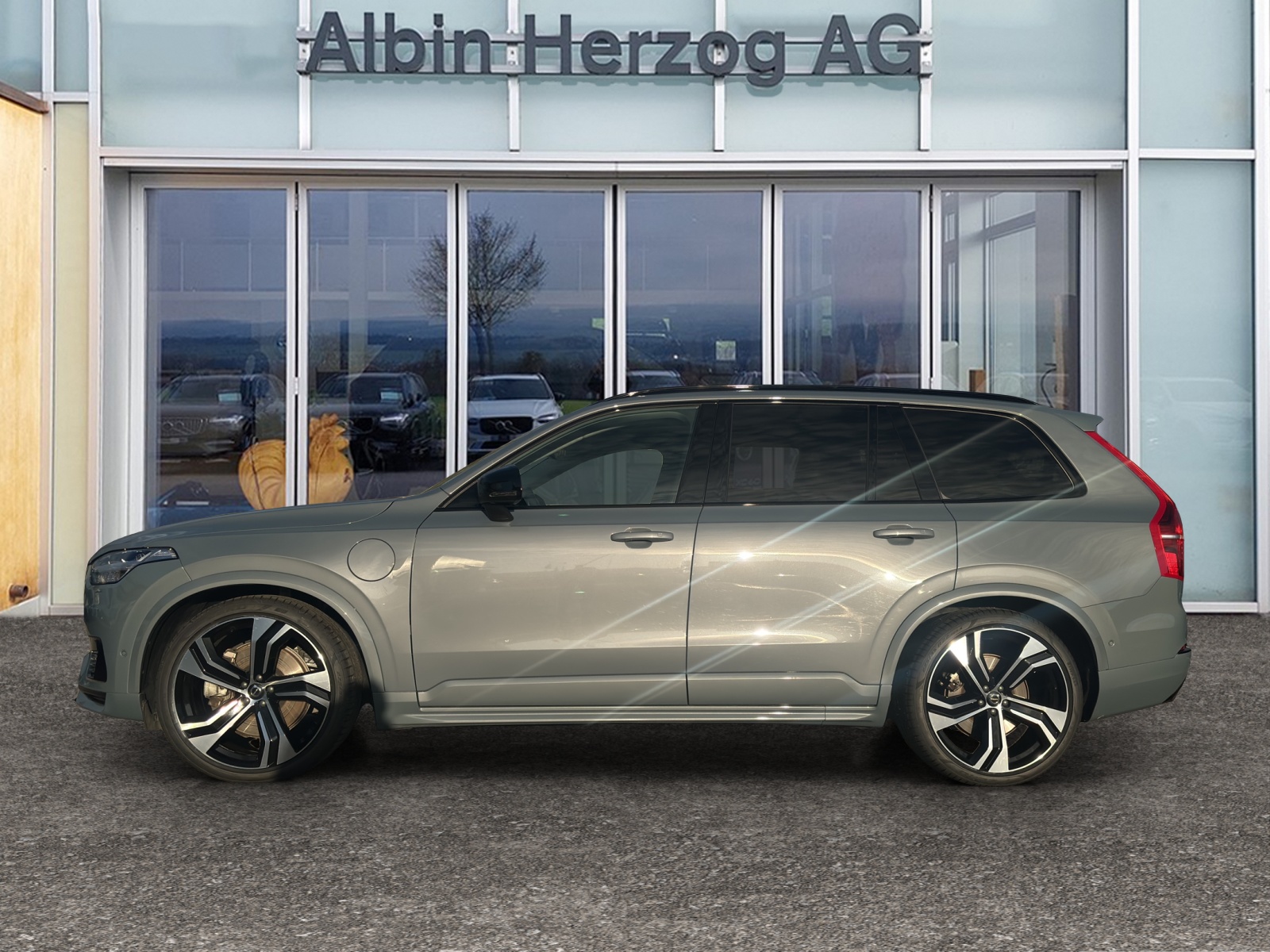 VOLVO XC90 2.0 T8 TE Ultimate Dark 7P. eAWD-showroom-element-1