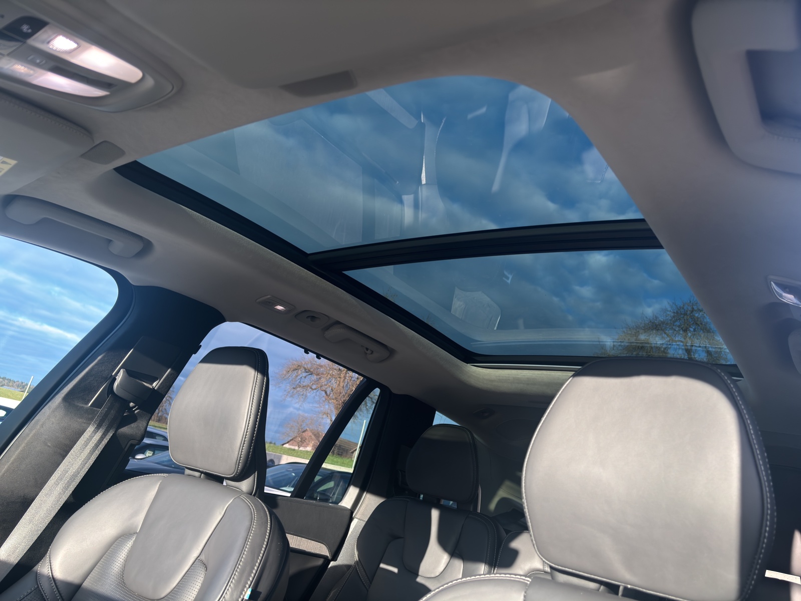 VOLVO XC90 2.0 T8 TE Ultimate Dark 7P. eAWD-image-13