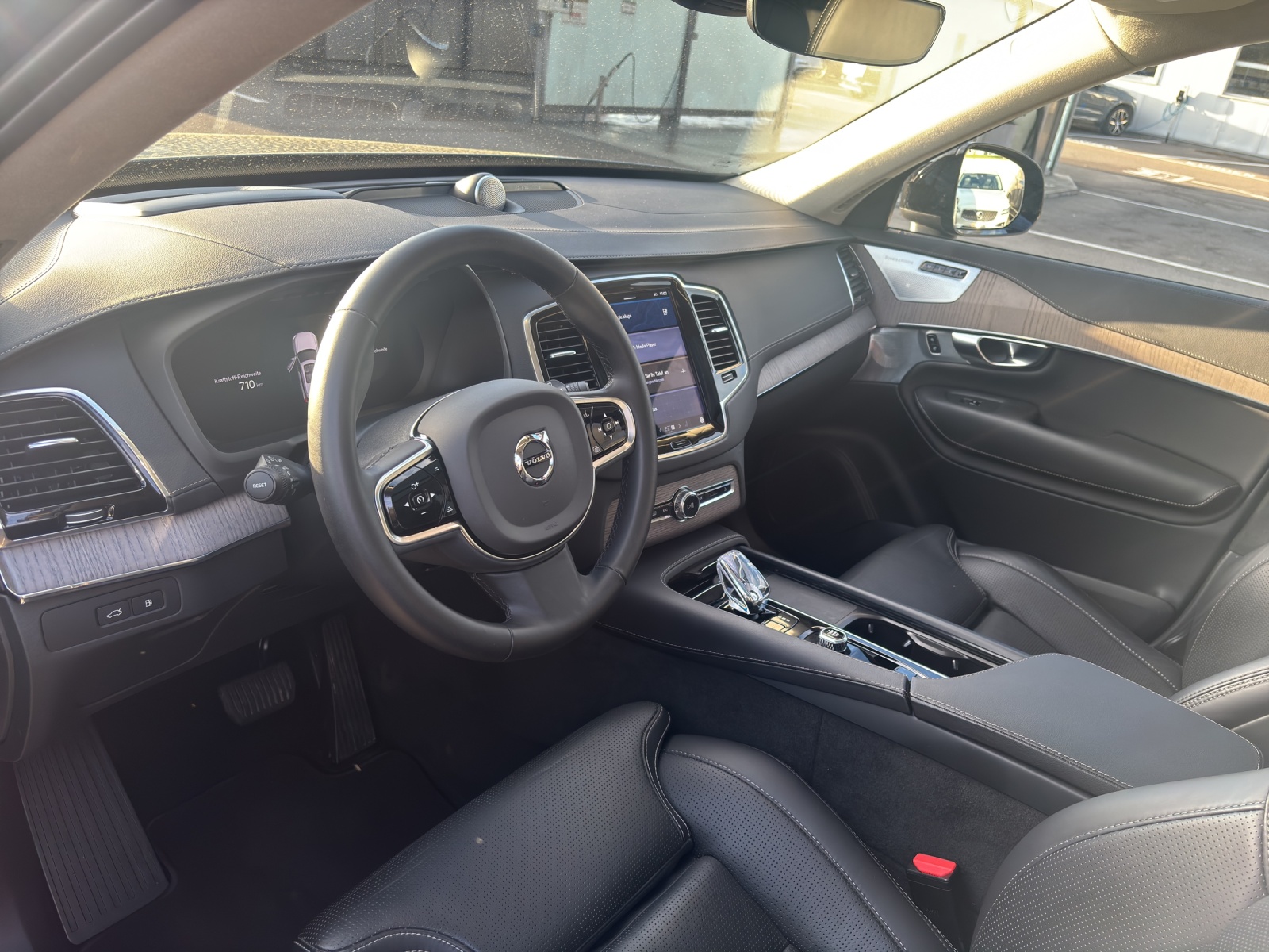 VOLVO XC90 2.0 T8 TE Ultimate Dark 7P. eAWD-image-9