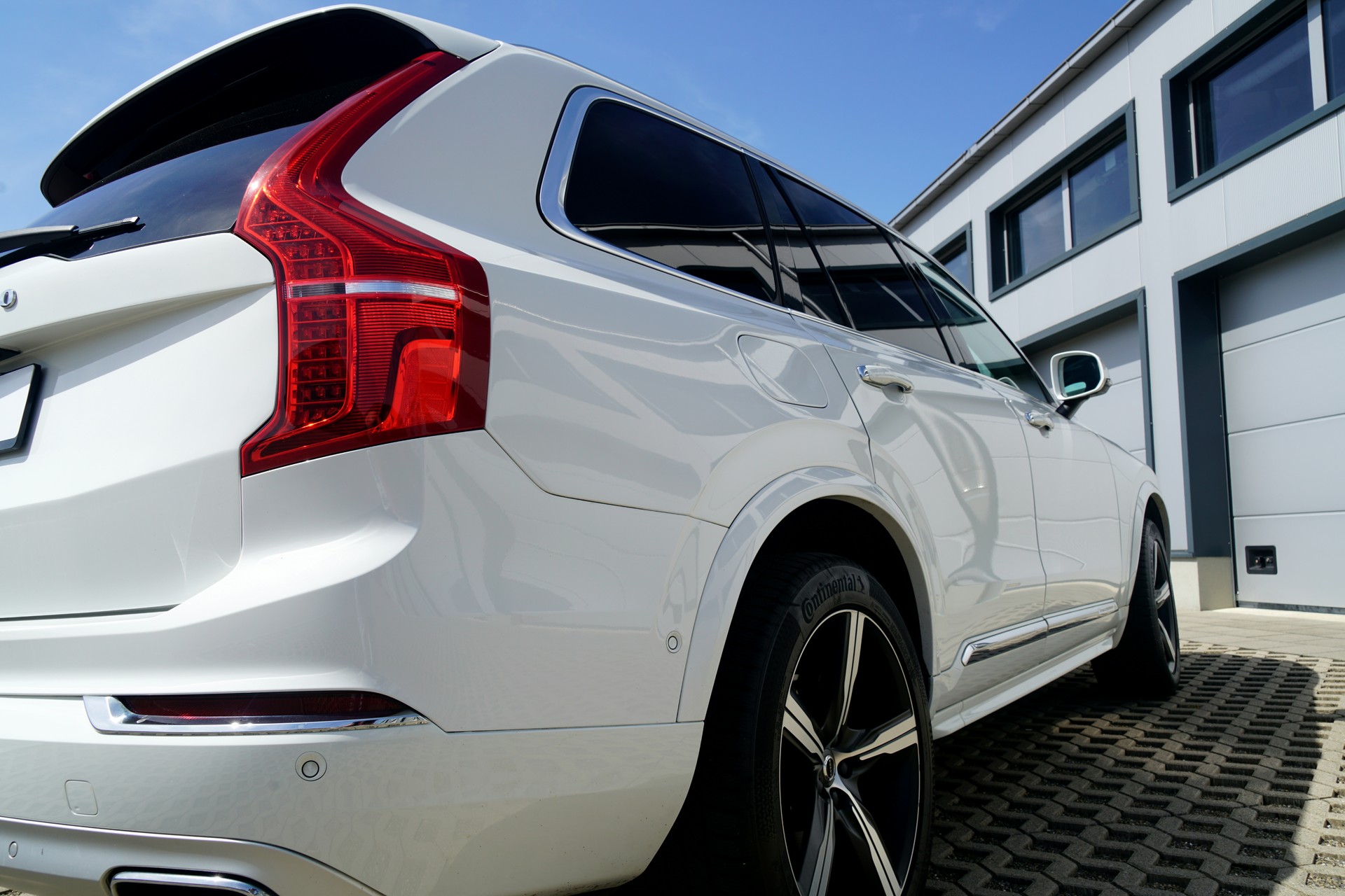 VOLVO XC90 D5 AWD Inscription Geartronic (CH)-image-1