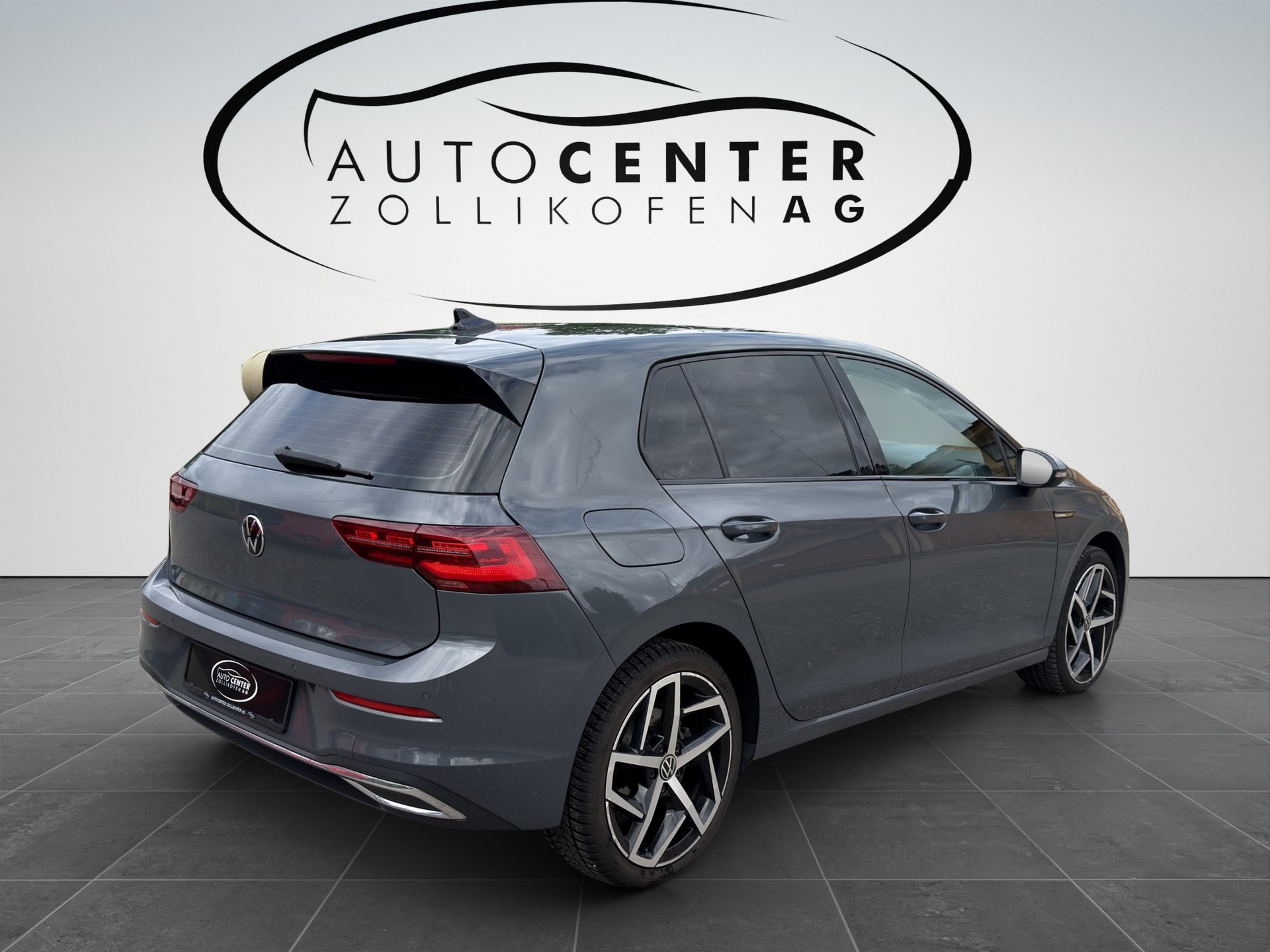 VW Golf 1.5 eTSI mHEV ACT First Edition DSG-image-7