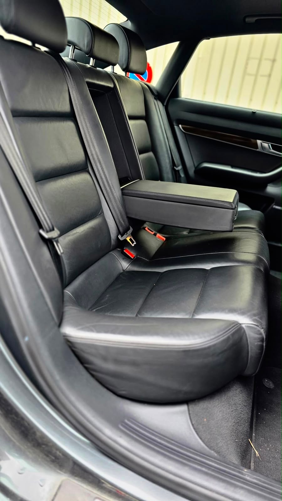 AUDI A6 Limousine 3.0 V6 TDI quattro-image-6