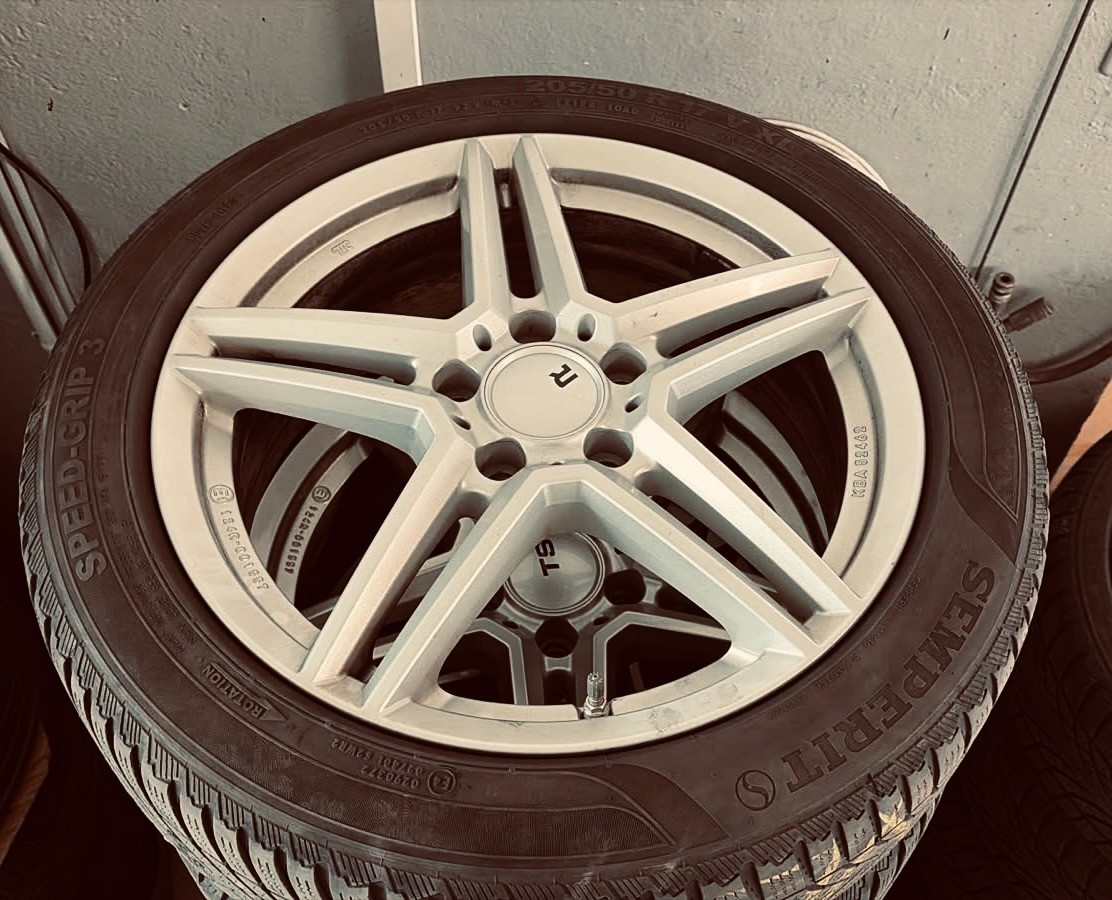 MERCEDES-BENZ A 250 Sport 4Matic 7G-DCT-image-15