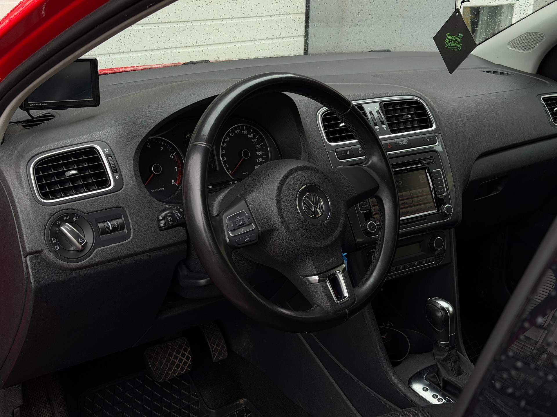 VW VW Polo 1.2 TSI*Ab MFK&Service*Sitzheizung*8-Fach*Sparsam&Zuverlässig*-image-9