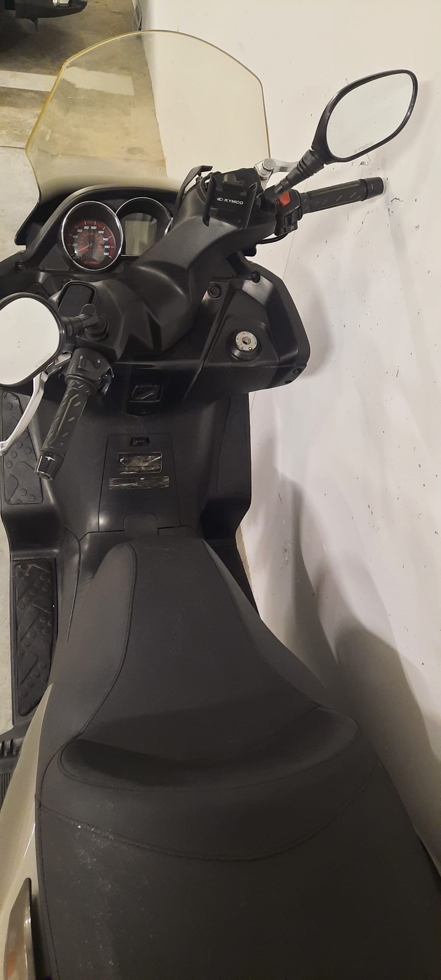 KYMCO Downtown 300 i-image-3