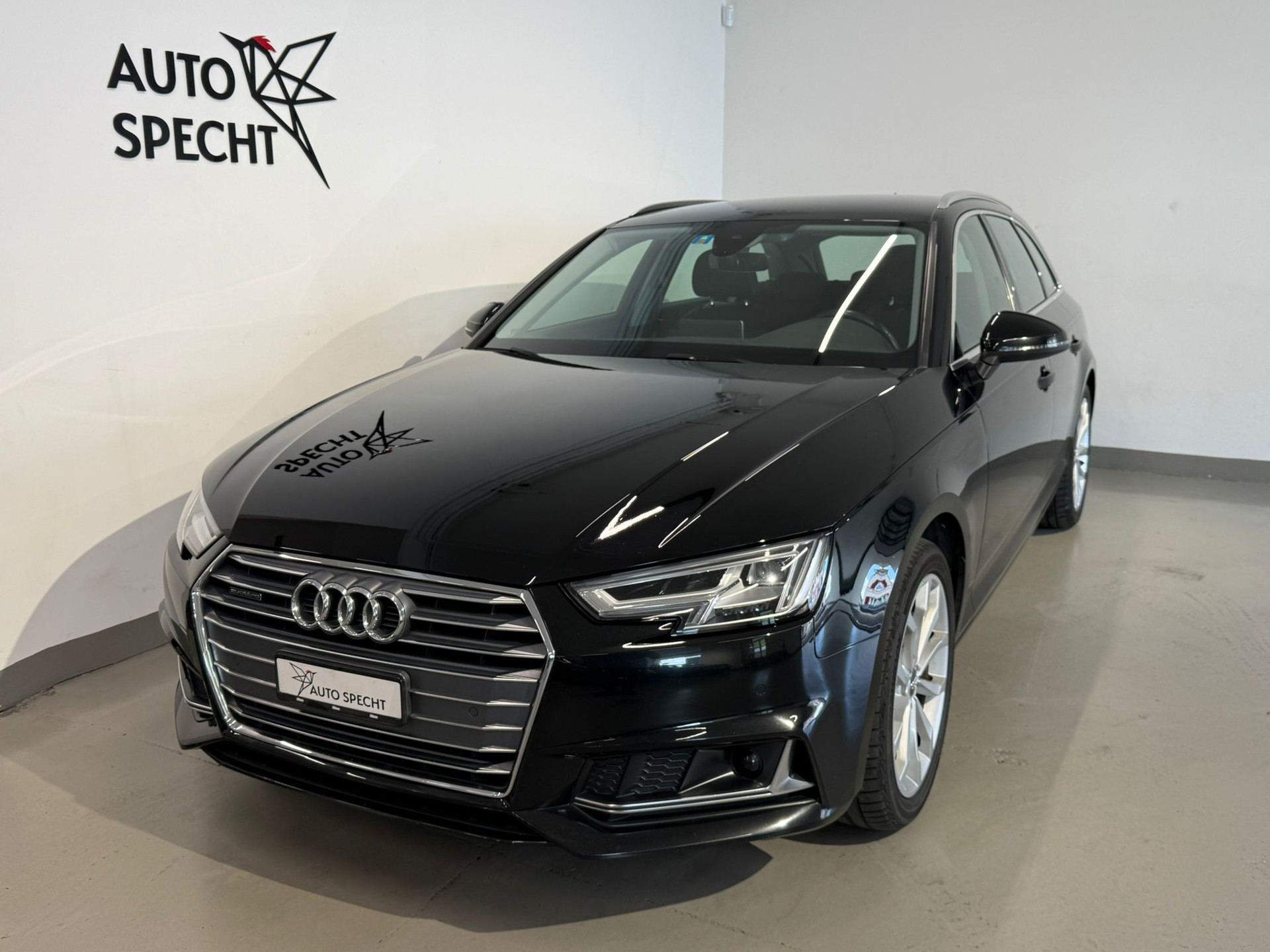 AUDI A4 Avant 40 TDI Sport quattro S-tronic