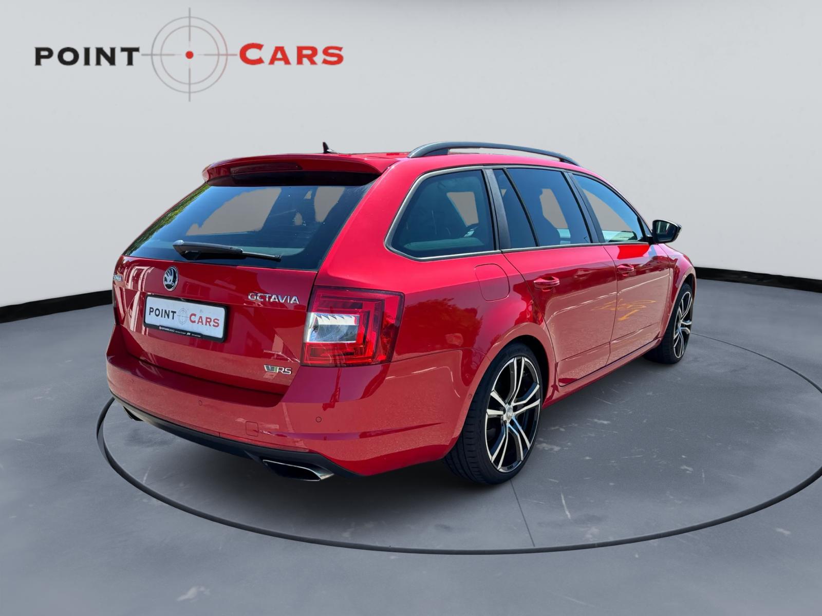 SKODA Octavia Combi 2.0 TSI RS DSG-image-4