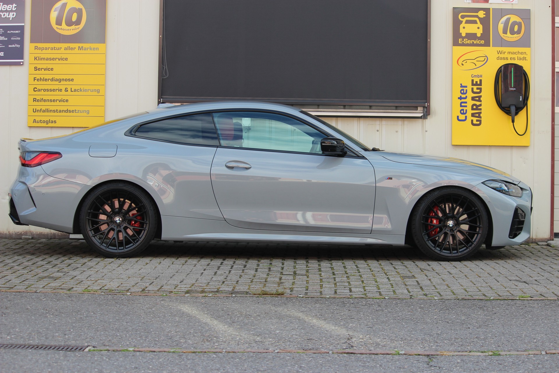 BMW M440i xDrive 48V Coupé Steptronic-image-16