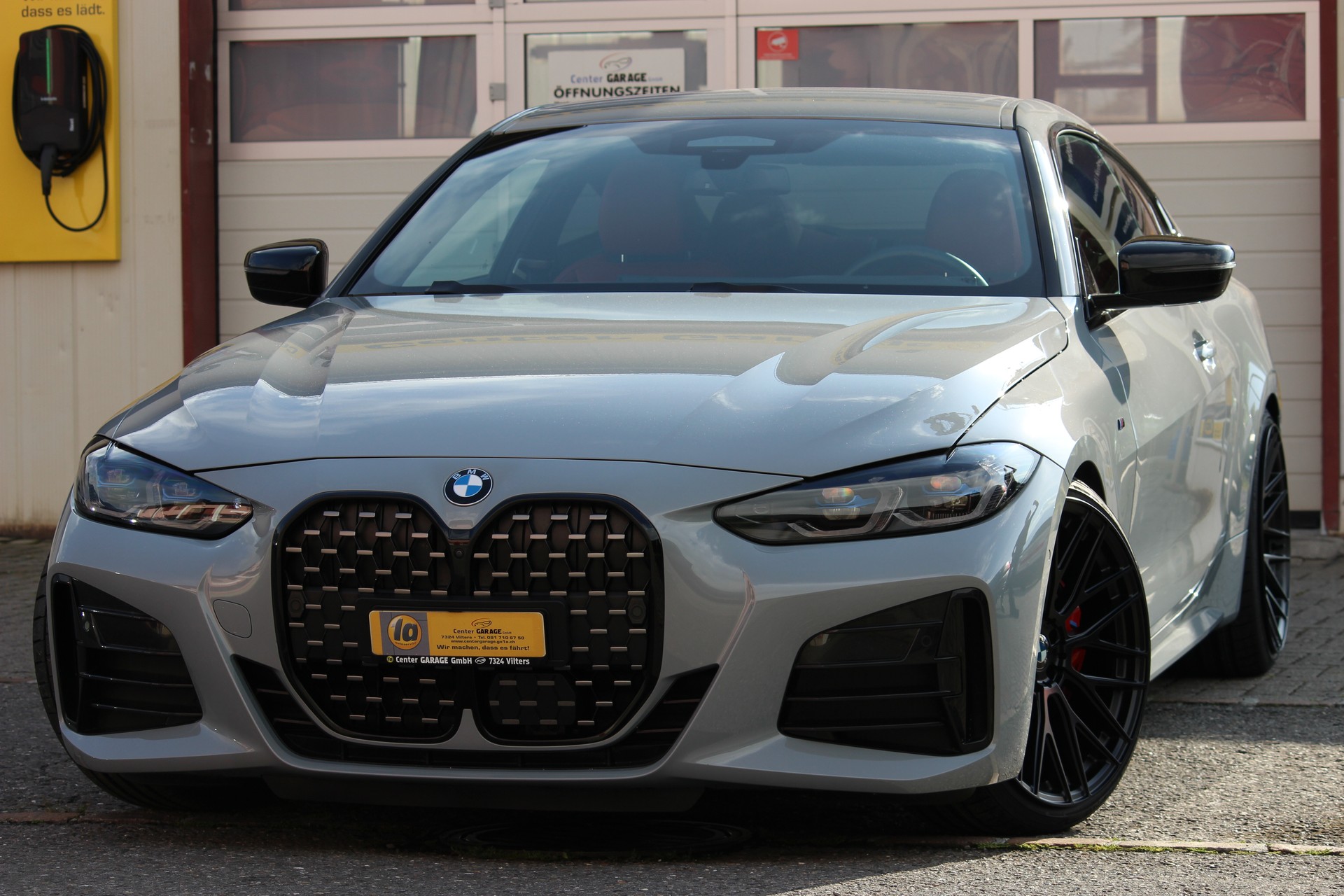 BMW M440i xDrive 48V Coupé Steptronic-image-4