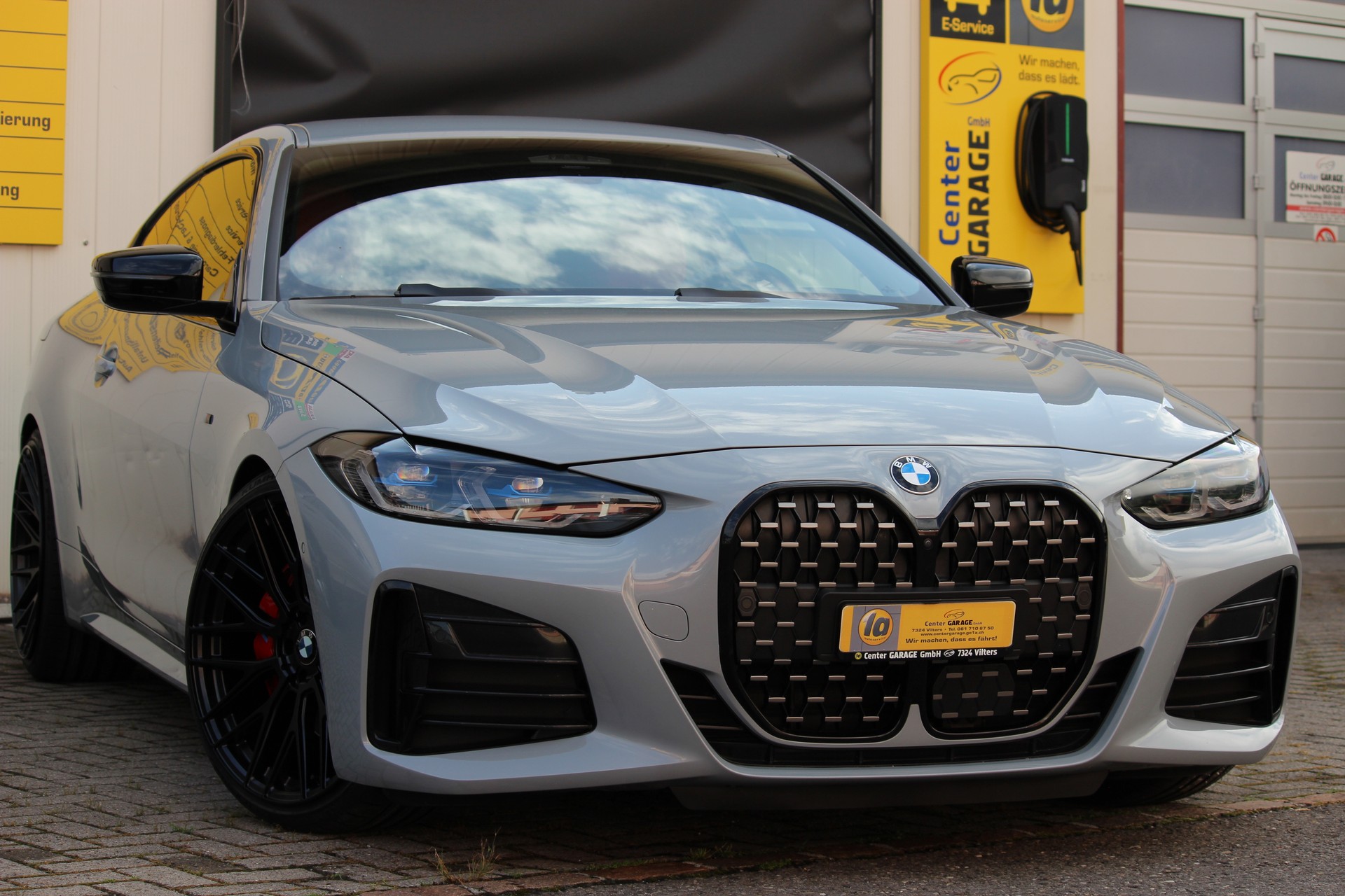 BMW M440i xDrive 48V Coupé Steptronic-image-8