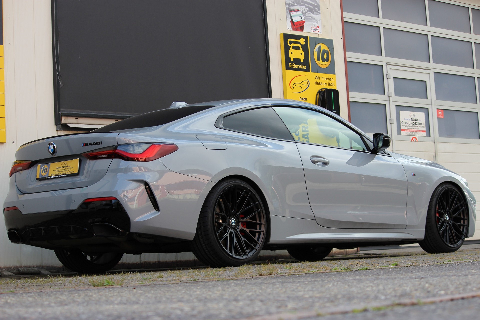 BMW M440i xDrive 48V Coupé Steptronic-image-15