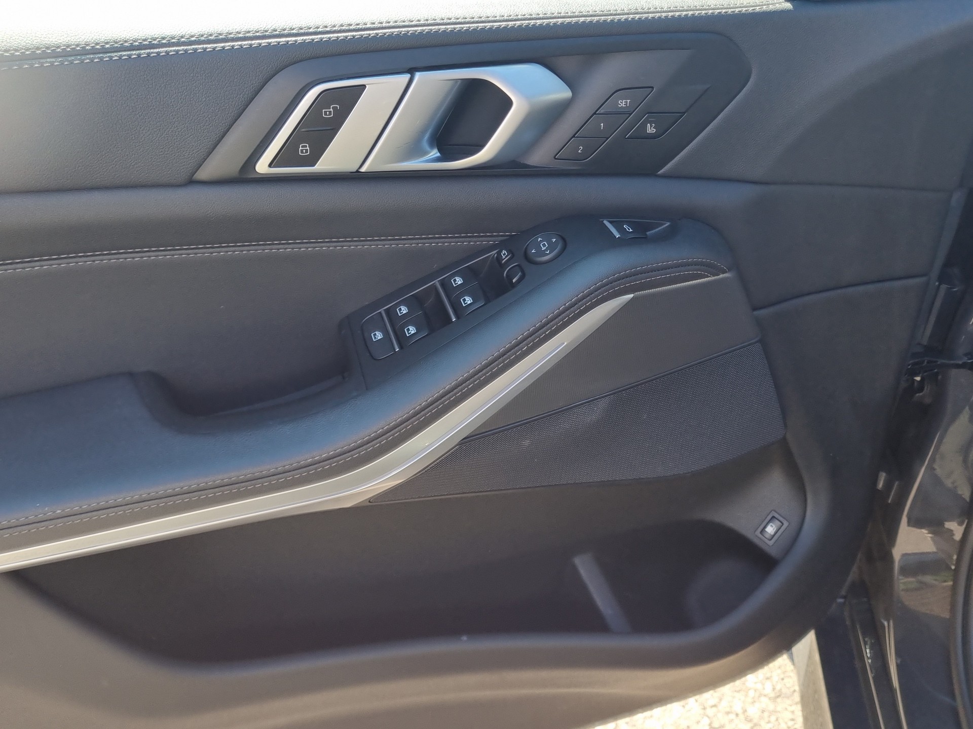 BMW X5 xDrive45e M Sport Steptronic-image-12