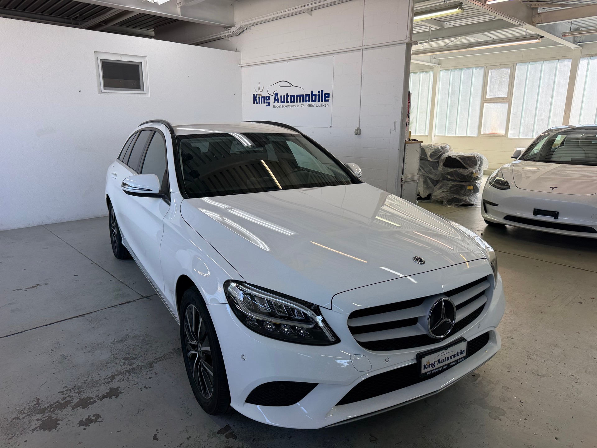 MERCEDES-BENZ C 220 d Swiss Star 4M 9G-Tronic | CH-Auto | 1-Hand | Frisch MFK | Ab Service-showroom-element-3