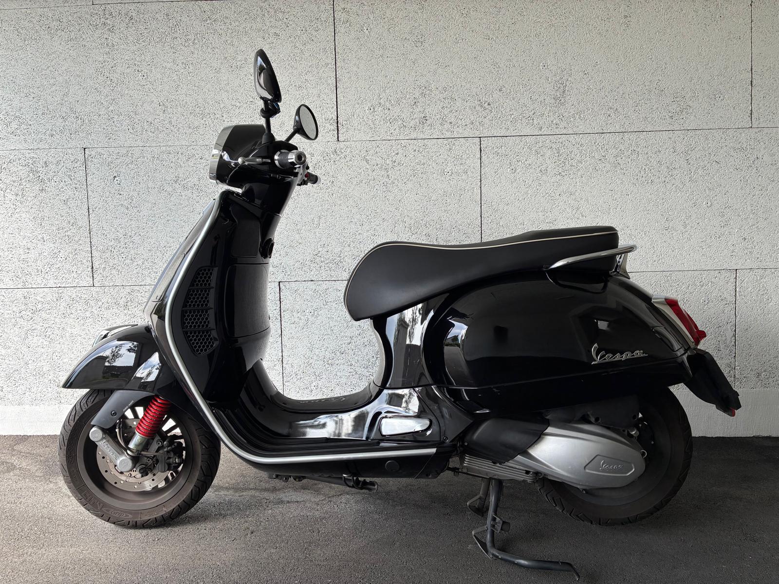 PIAGGIO Vespa 300-image-2