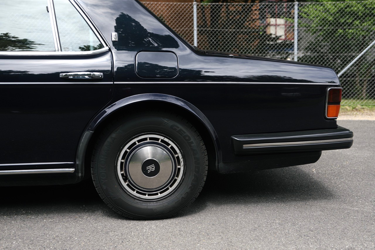 ROLLS-ROYCE Silver Spirit II-image-3