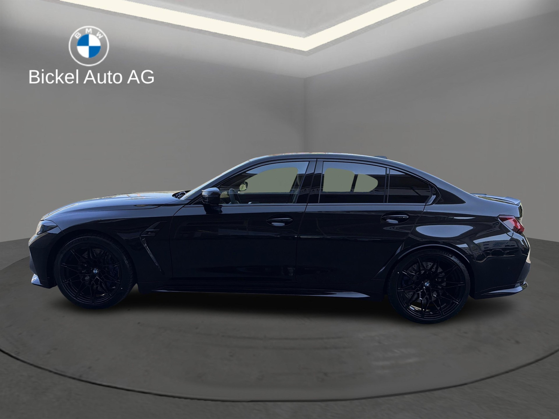 BMW M3 Competition M xDrive-showroom-element-3