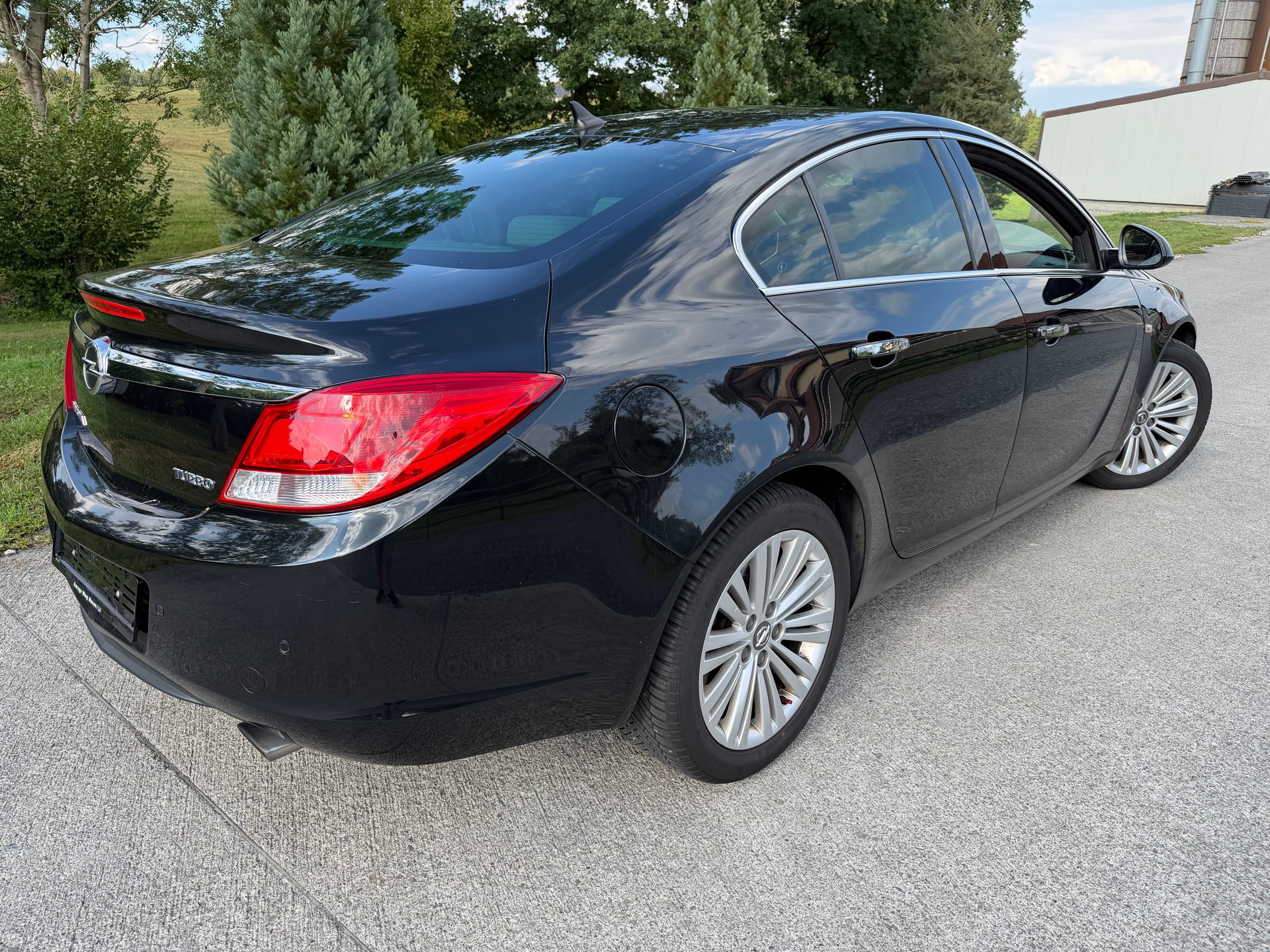 OPEL Insignia 2.0 Turbo Sport Automatic-image-3
