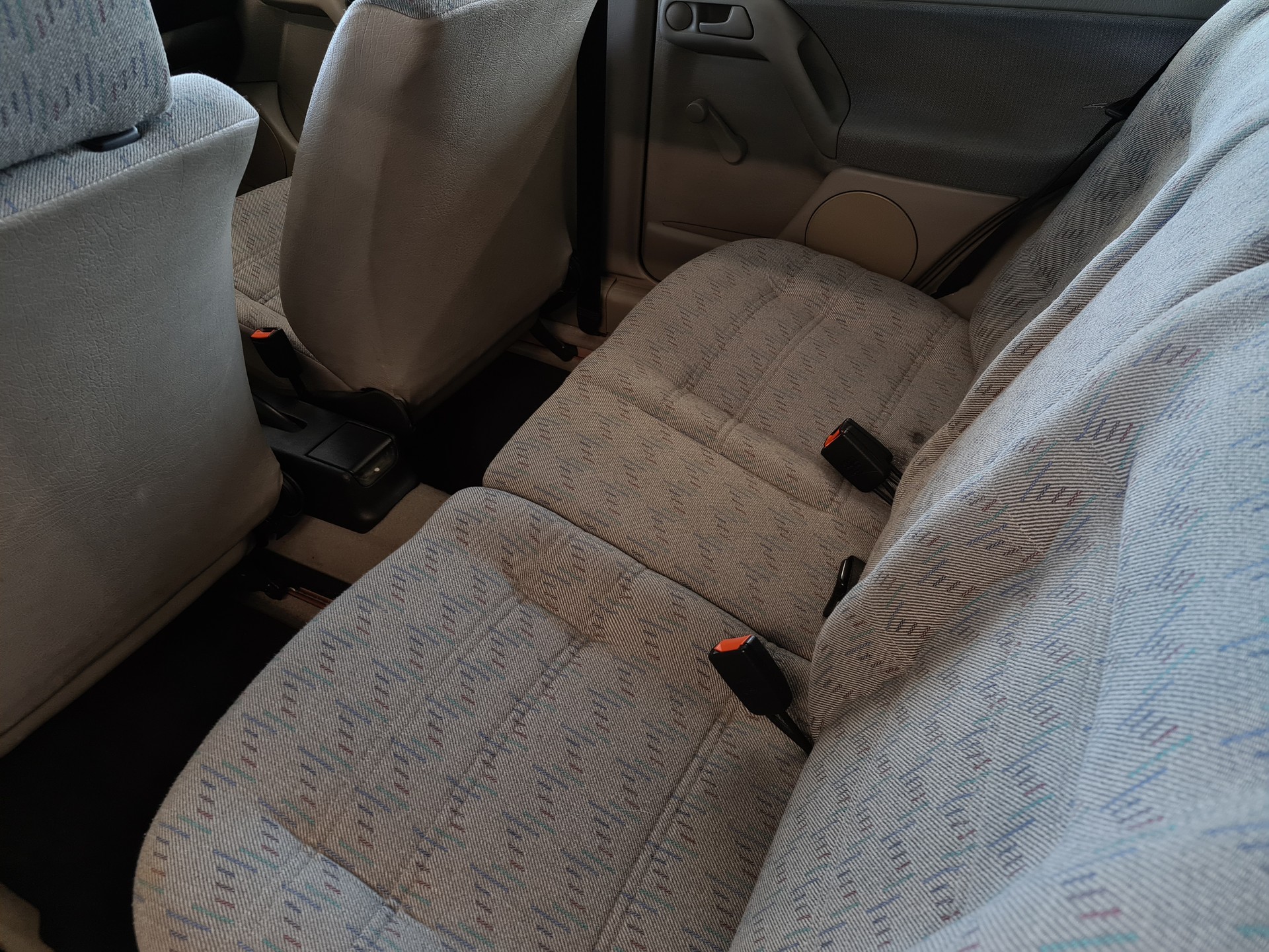 VW Golf 1800 Swiss Line ABS-image-9