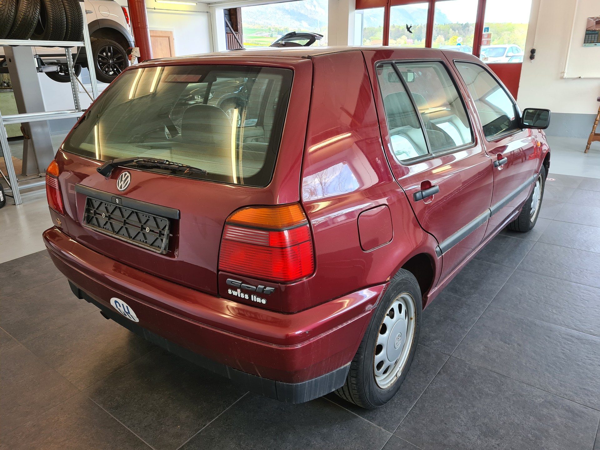 VW Golf 1800 Swiss Line ABS-image-6