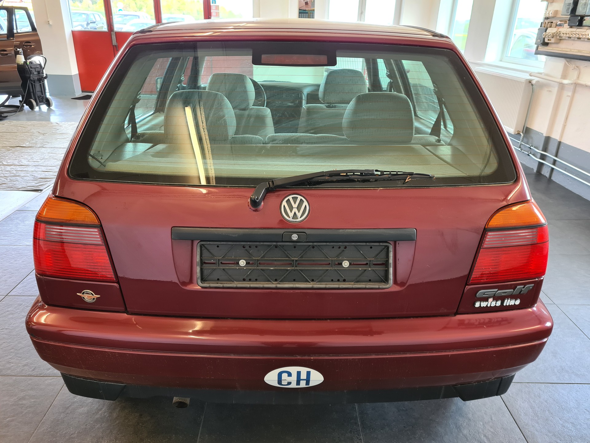 VW Golf 1800 Swiss Line ABS-image-4
