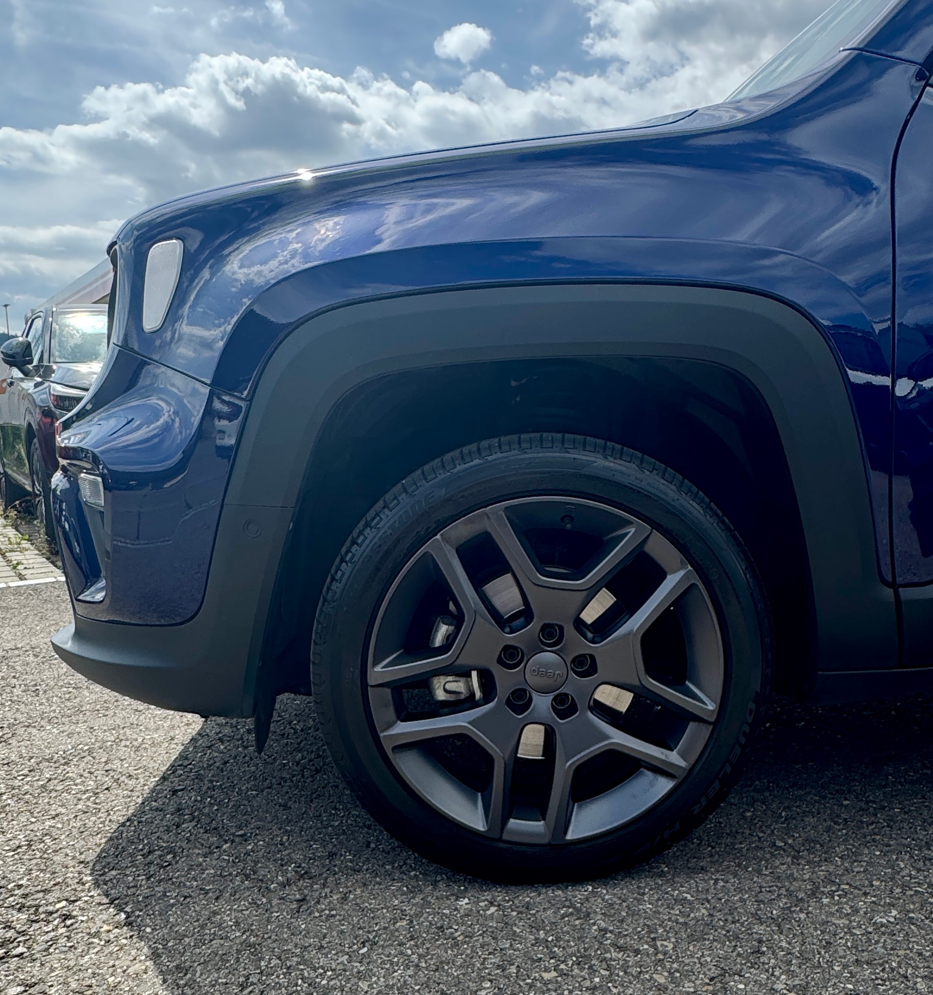 JEEP Renegade 1.3 Turbo Limited AWD " Neuwertig " 8-fach bereift leichter Hagelschaden-showroom-element-1