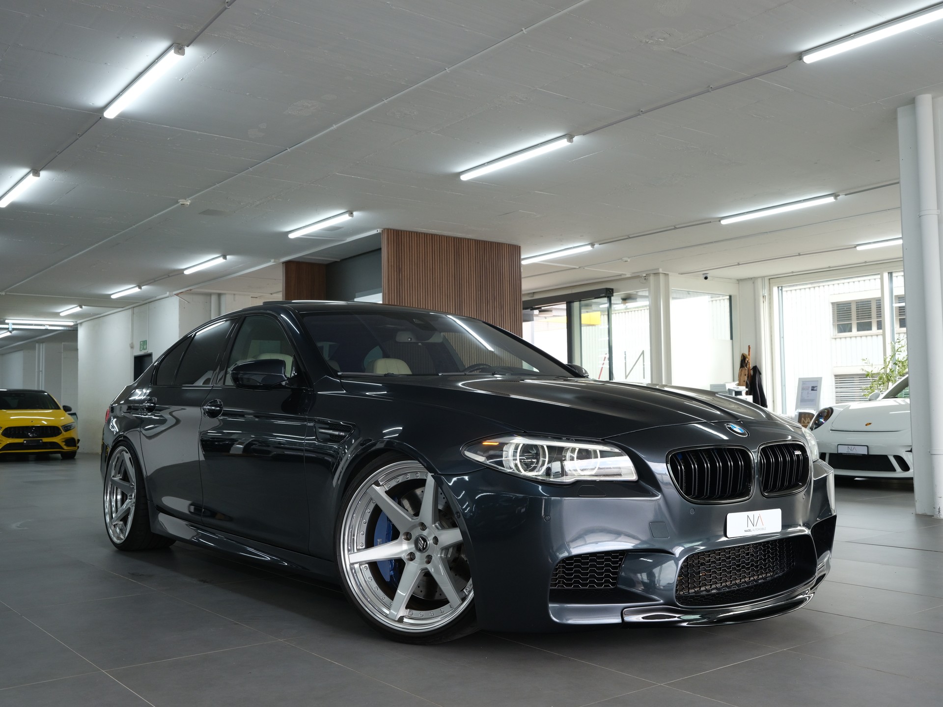BMW M5 Drivelogic *Harman & Kardon* *GRAIL Abgassanlage* *Rückfahrkamera*