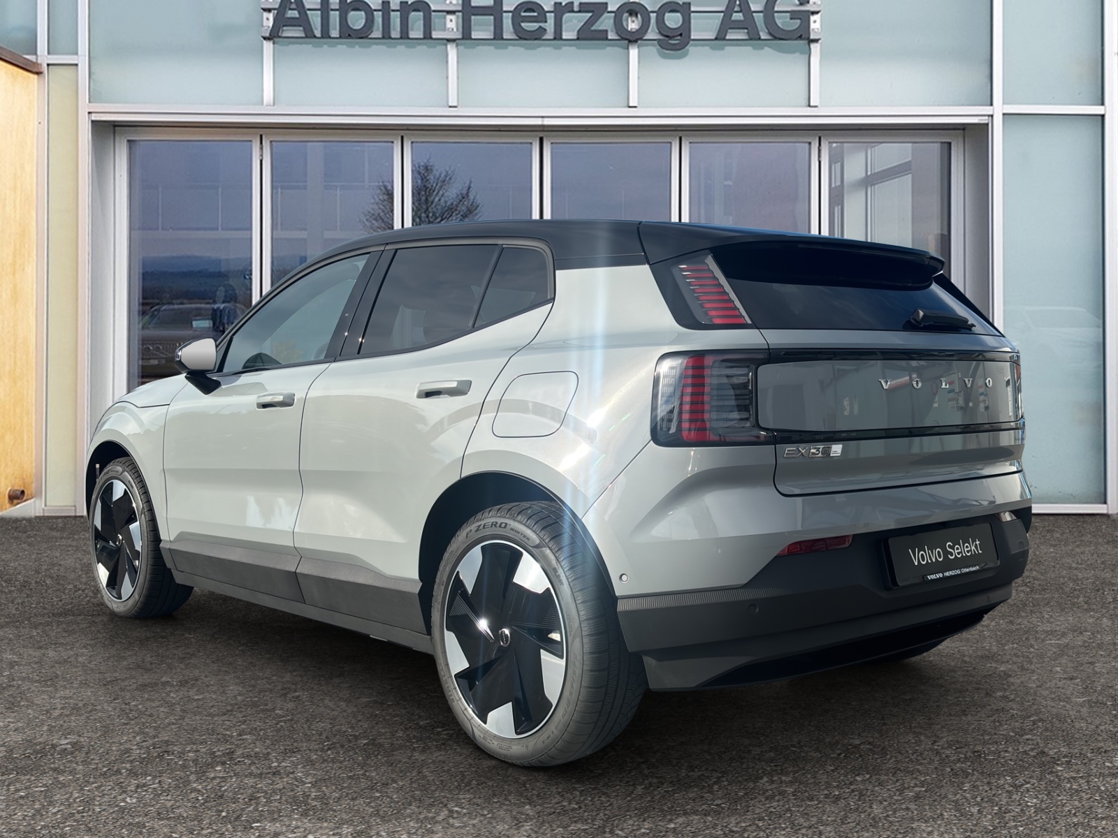 VOLVO EX30 E60 Twin Ultra Performance AWD-showroom-element-2