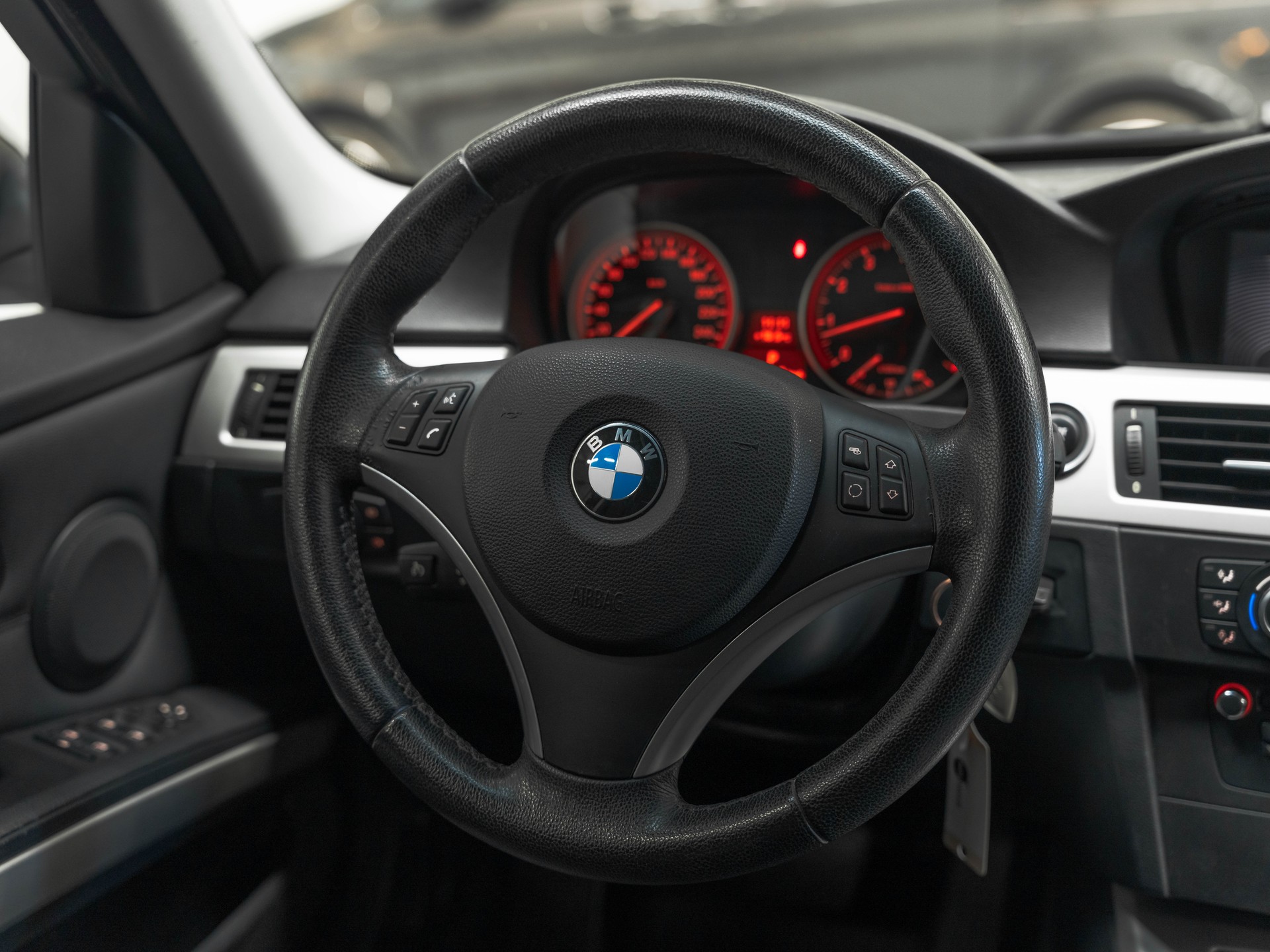 BMW 325i x-Drive more4you Steptronic-image-19