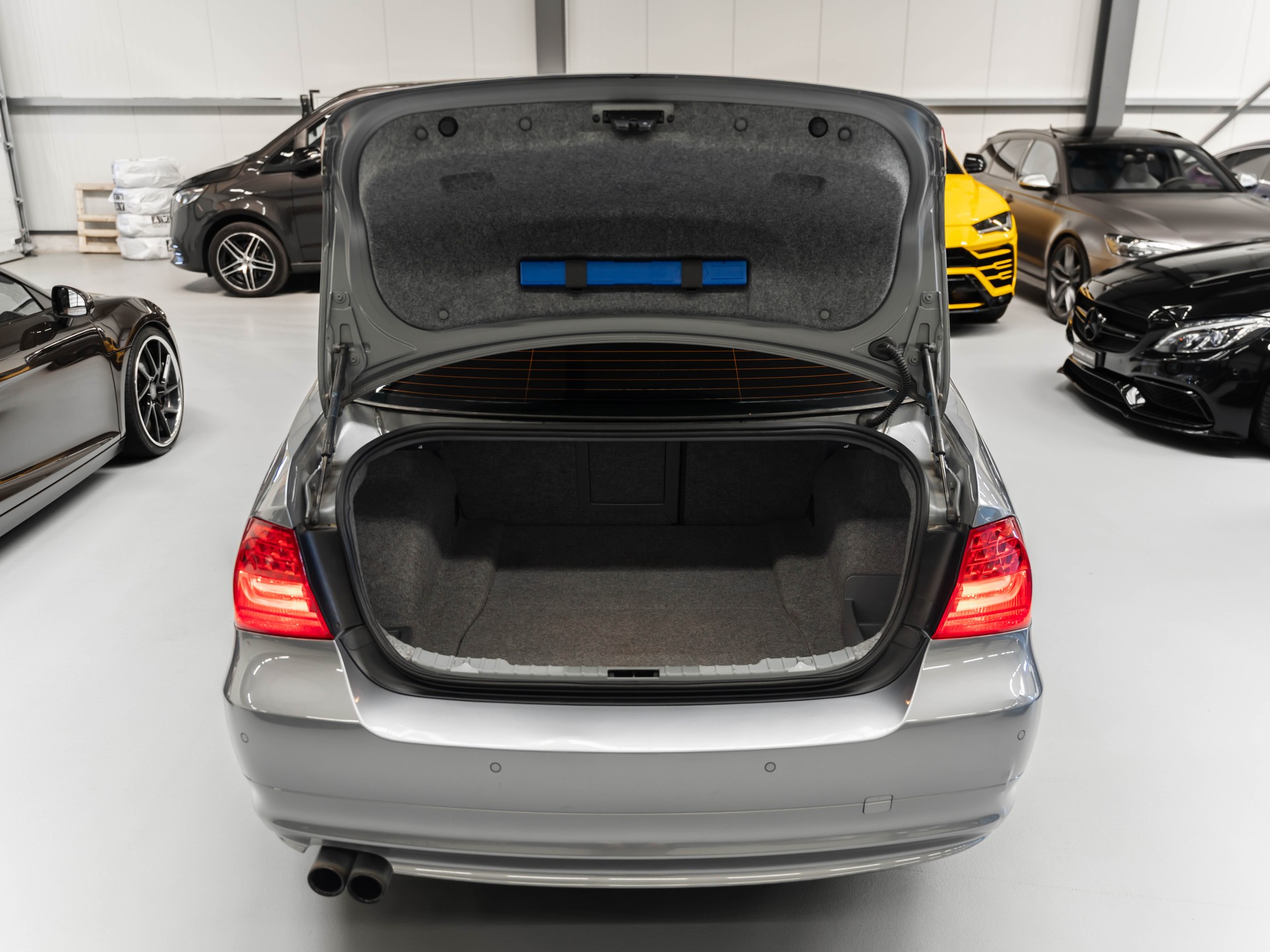 BMW 325i x-Drive more4you Steptronic-image-26