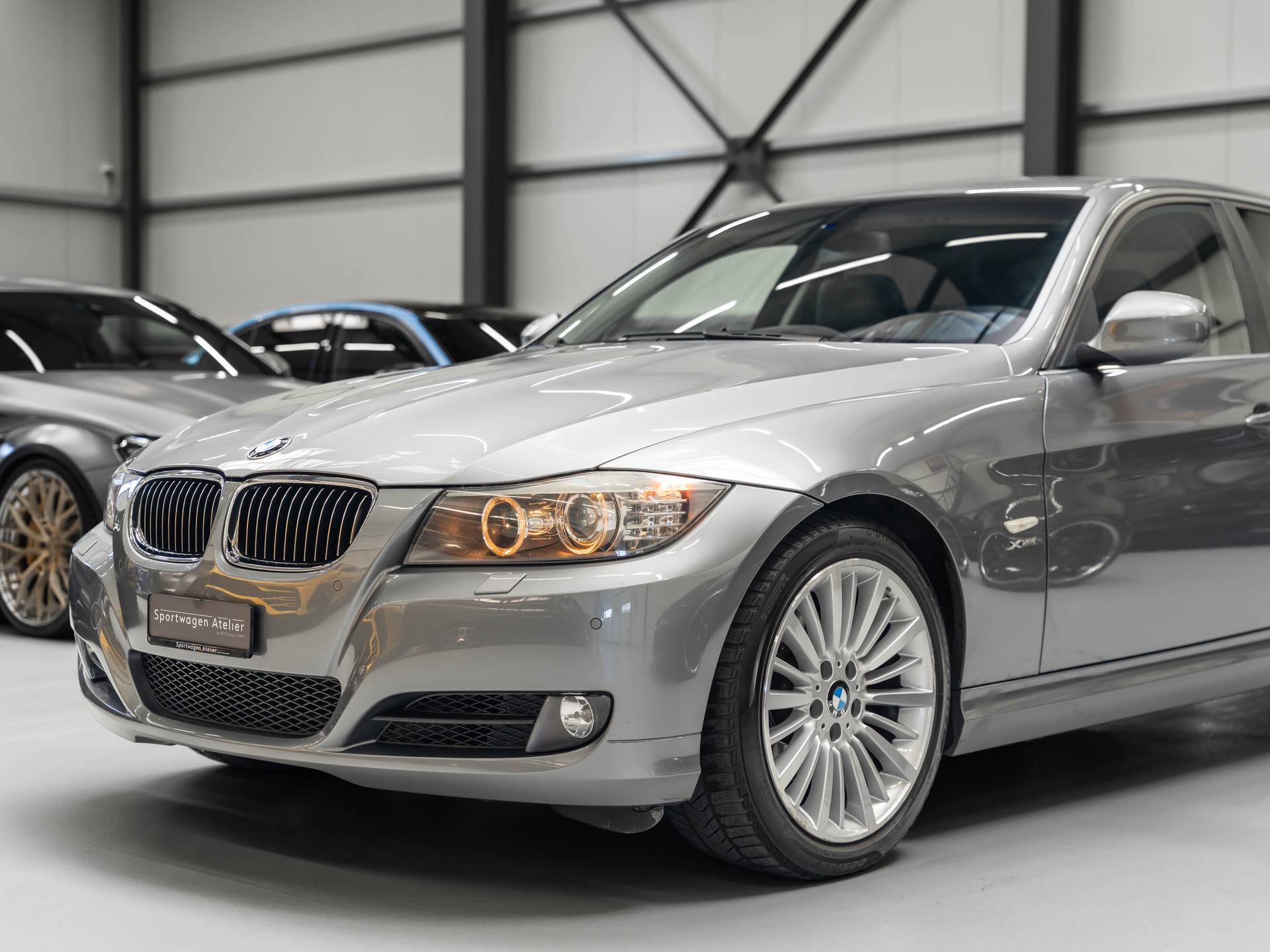 BMW 325i x-Drive more4you Steptronic-image-12