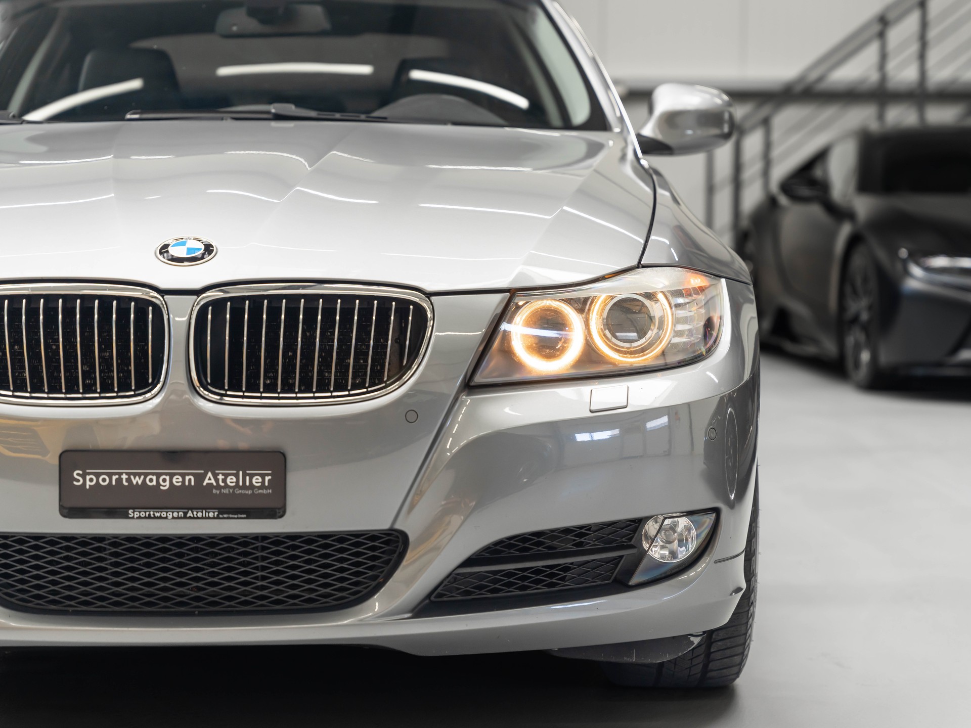 BMW 325i x-Drive more4you Steptronic-image-13