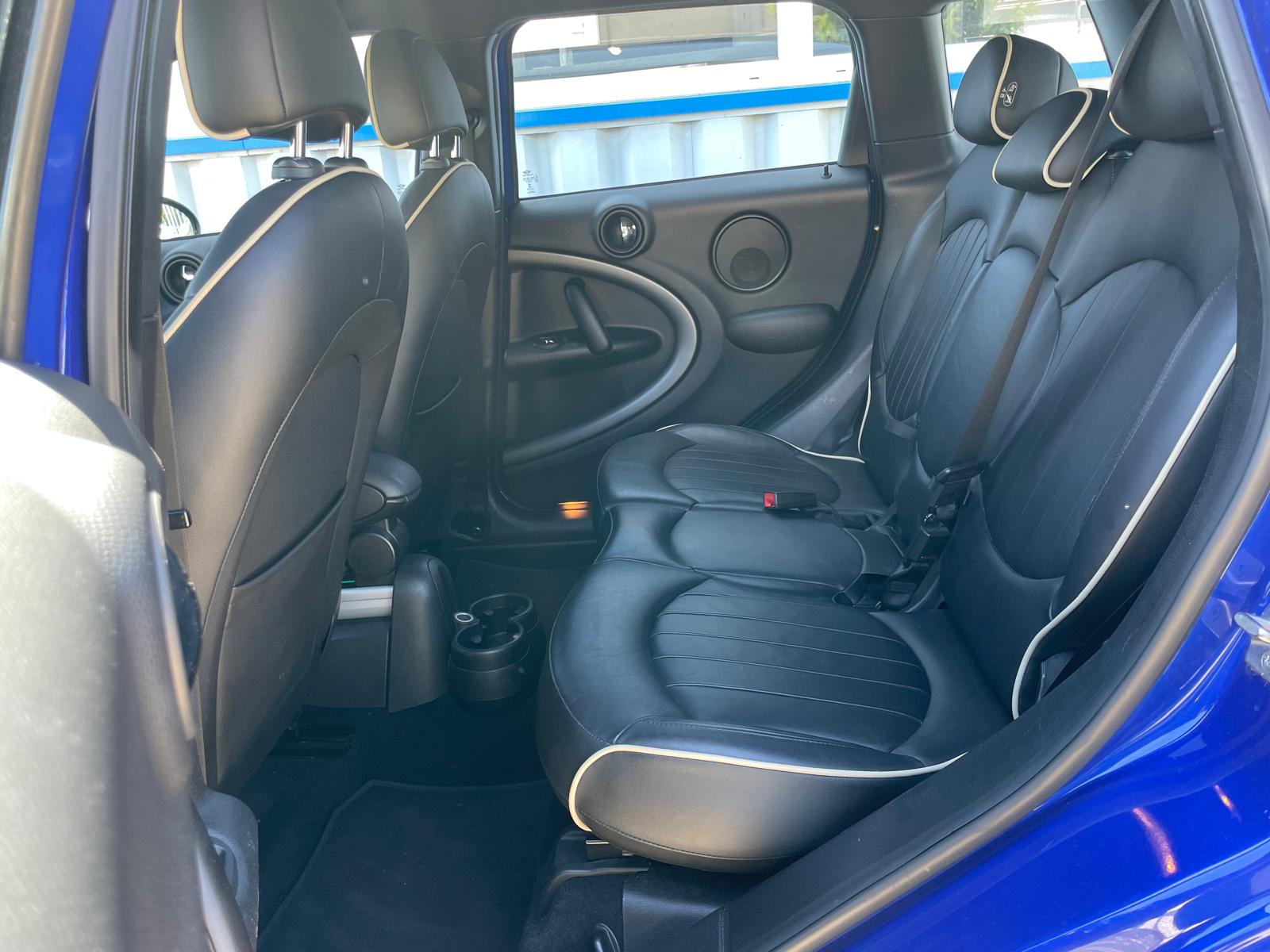 MINI Countryman Cooper SD ALL4 Steptronic (24)-image-7