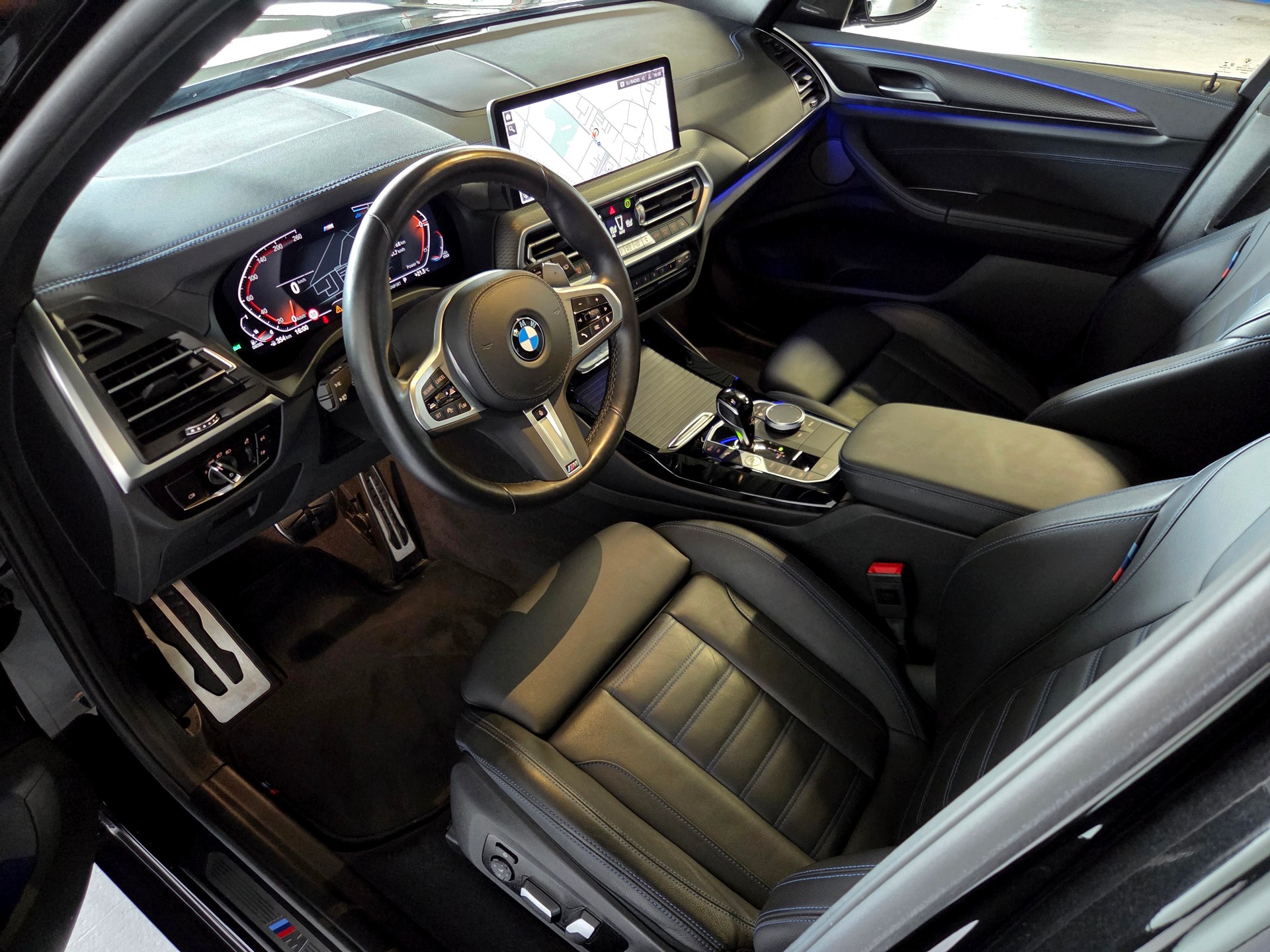 BMW X3 20d xDrive M-Sport-showroom-element-3
