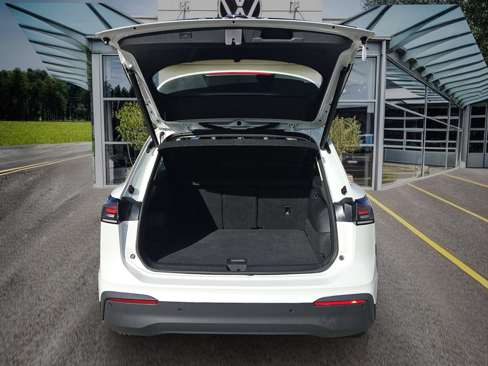 VW Tiguan 2.0 TSI DSG Life 4Motion-image-22