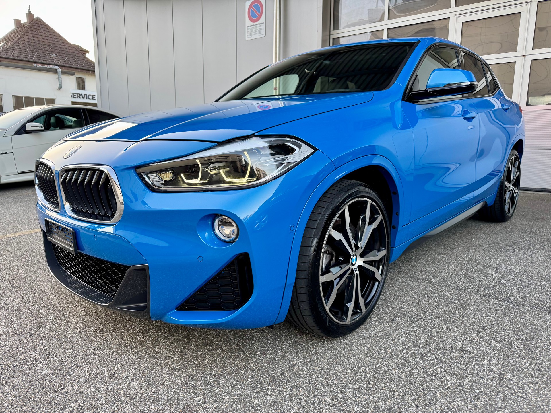 BMW X2 xDrive 20d M Sport Steptronic-showroom-element-1