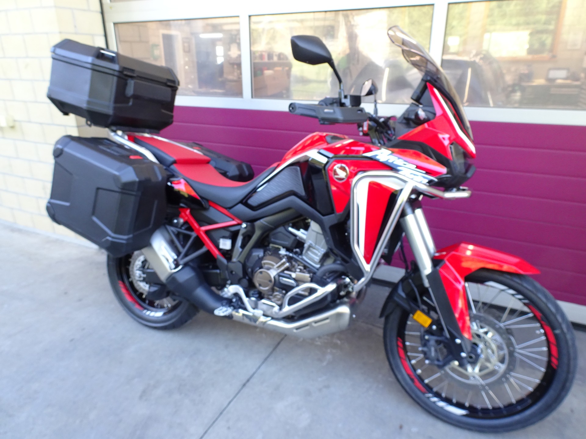 HONDA CRF 1100 DCT Africa Twin-showroom-element-2