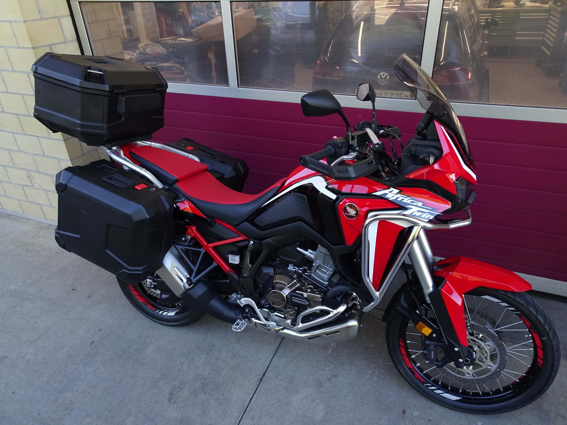 HONDA CRF 1100 DCT Africa Twin-image-15