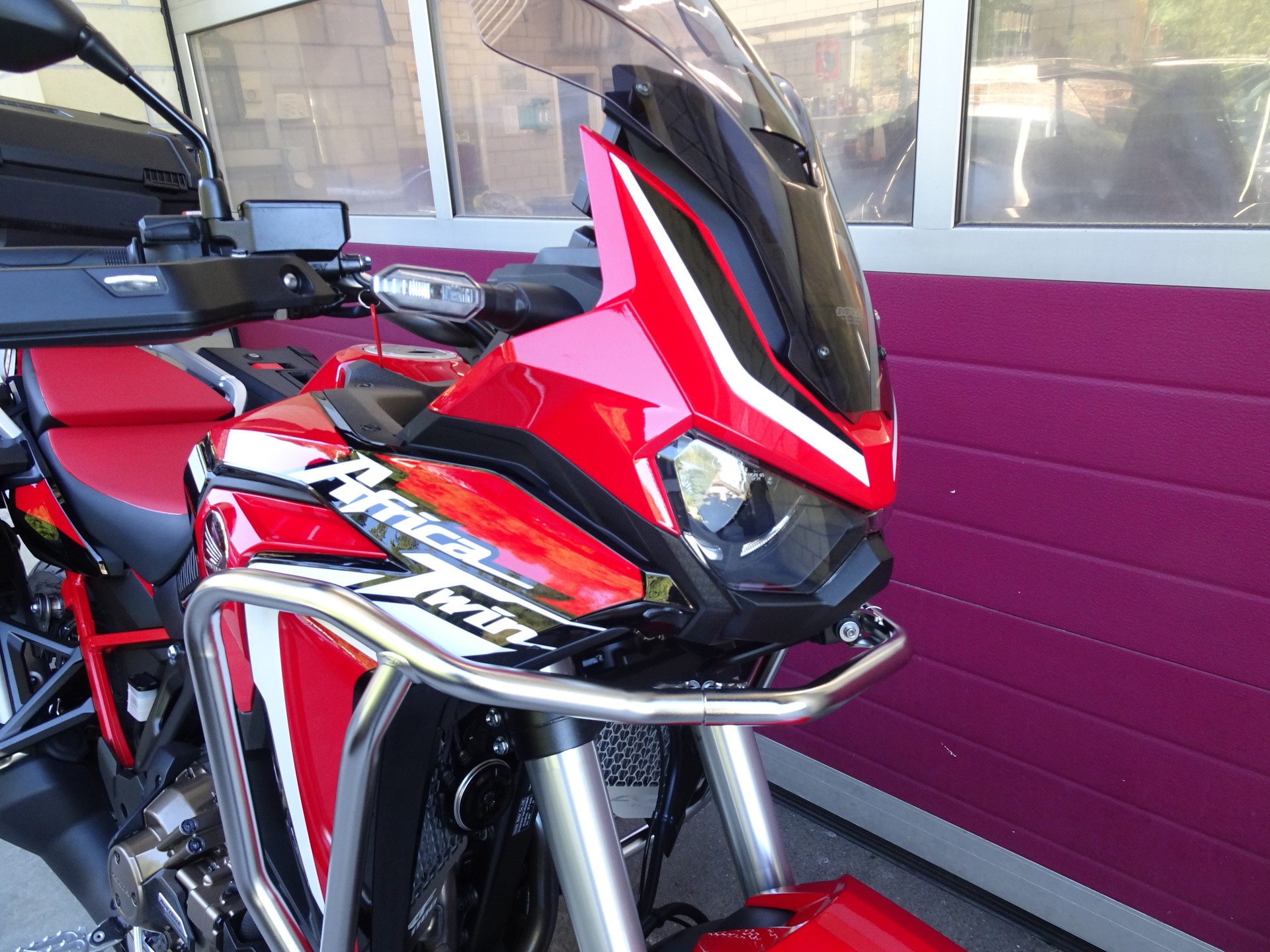 HONDA CRF 1100 DCT Africa Twin-image-11