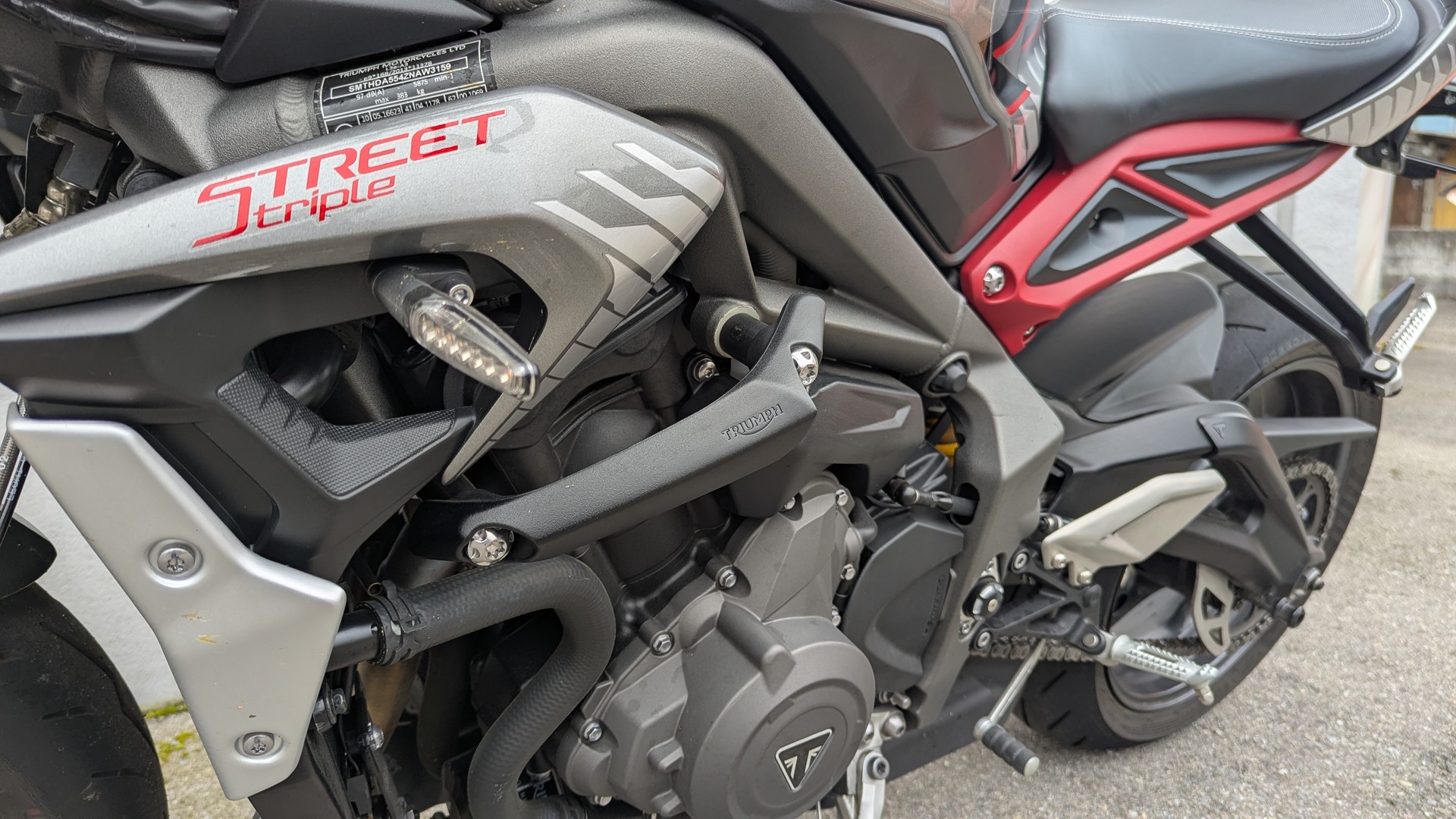 TRIUMPH Street Triple RS 765 ABS-image-11