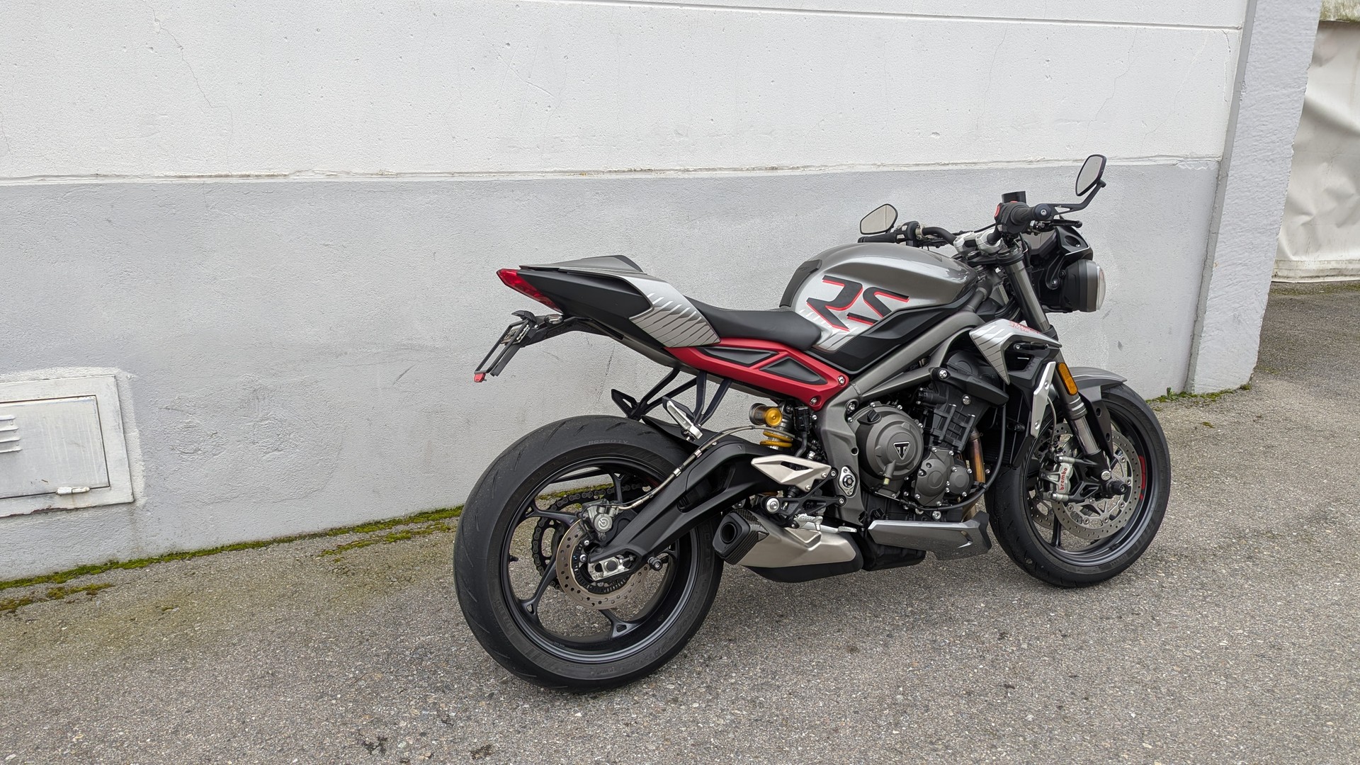 TRIUMPH Street Triple RS 765 ABS-image-2
