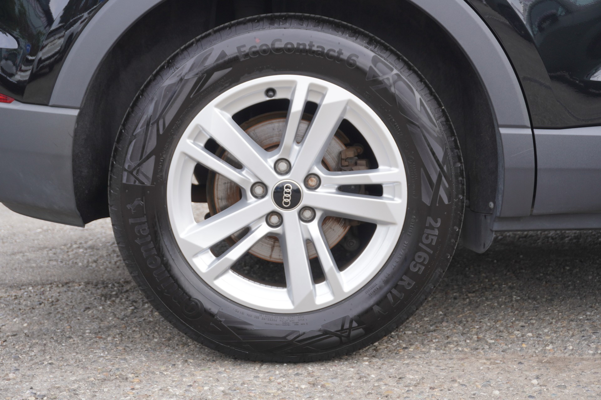 AUDI Q3 35 TFSI Attraction S-tronic-image-8