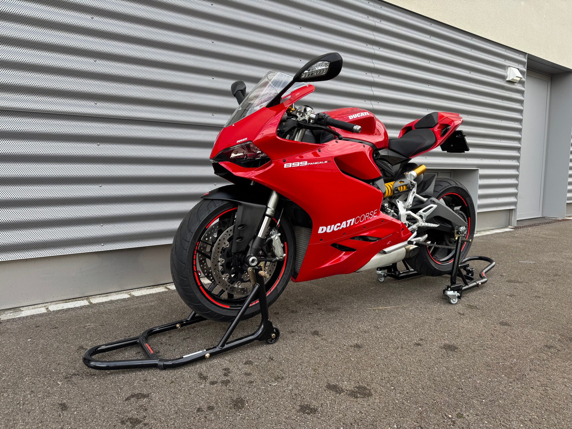 DUCATI Panigale 899-image-1