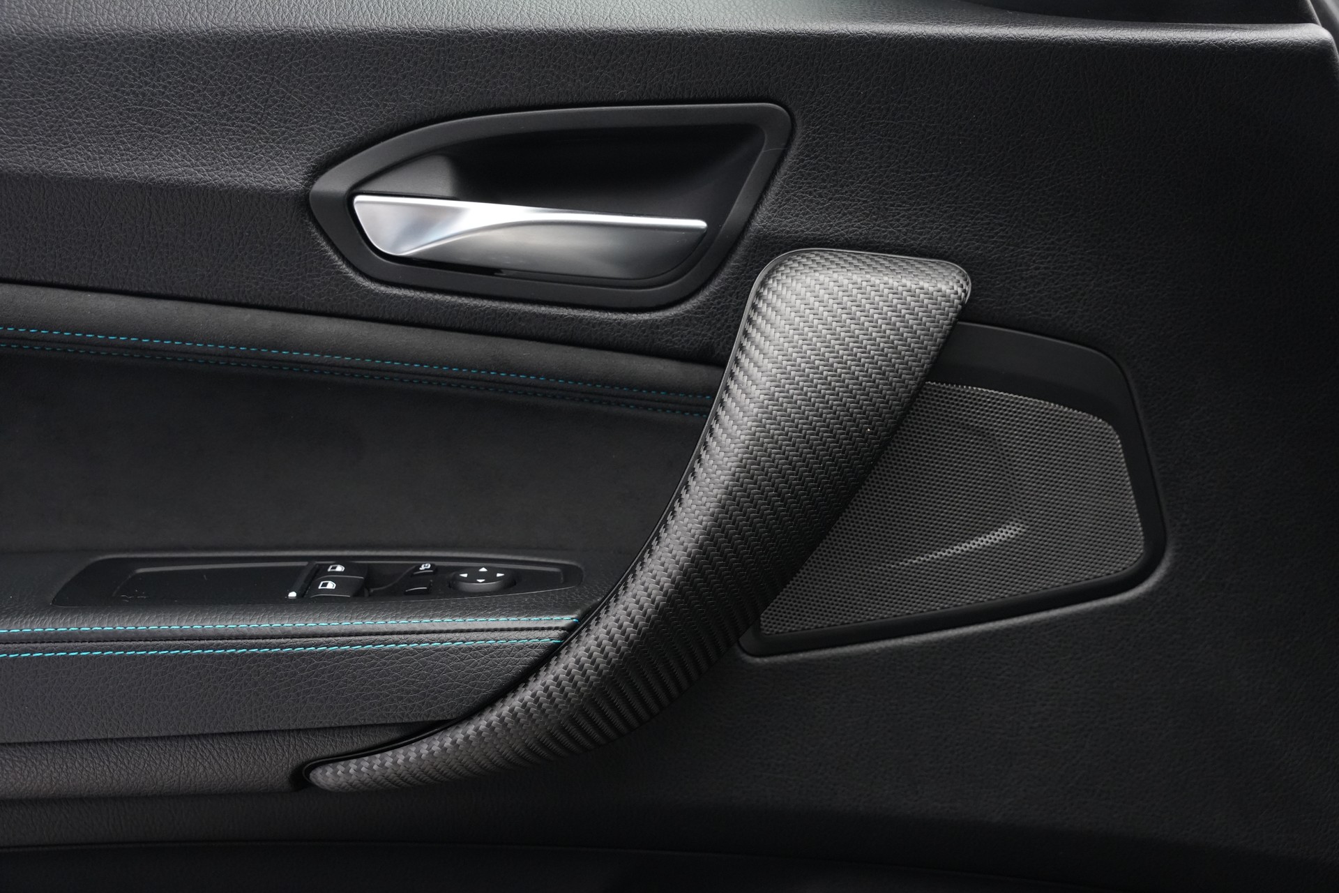 BMW M2 Competition Drivelogic *CH-Fahrzeug* *Carbon* *Harman/Kardon*-image-17